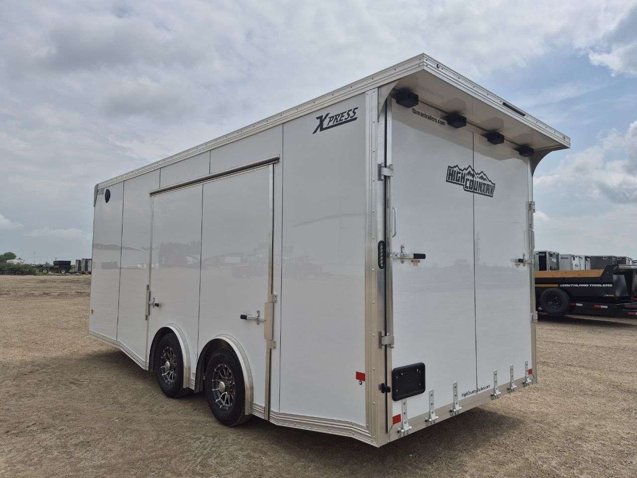 2026 ALCOM 8'6" x 20' Flat Front Car Hauler Trailer