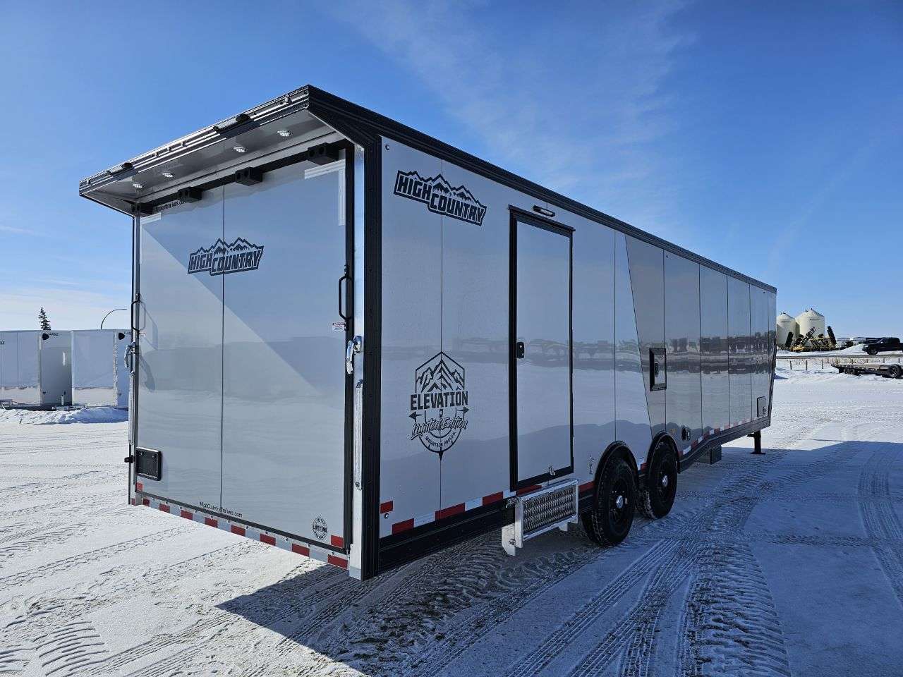 2026 ALCOM 8'6" x 38' Gooseneck Toy Hauler