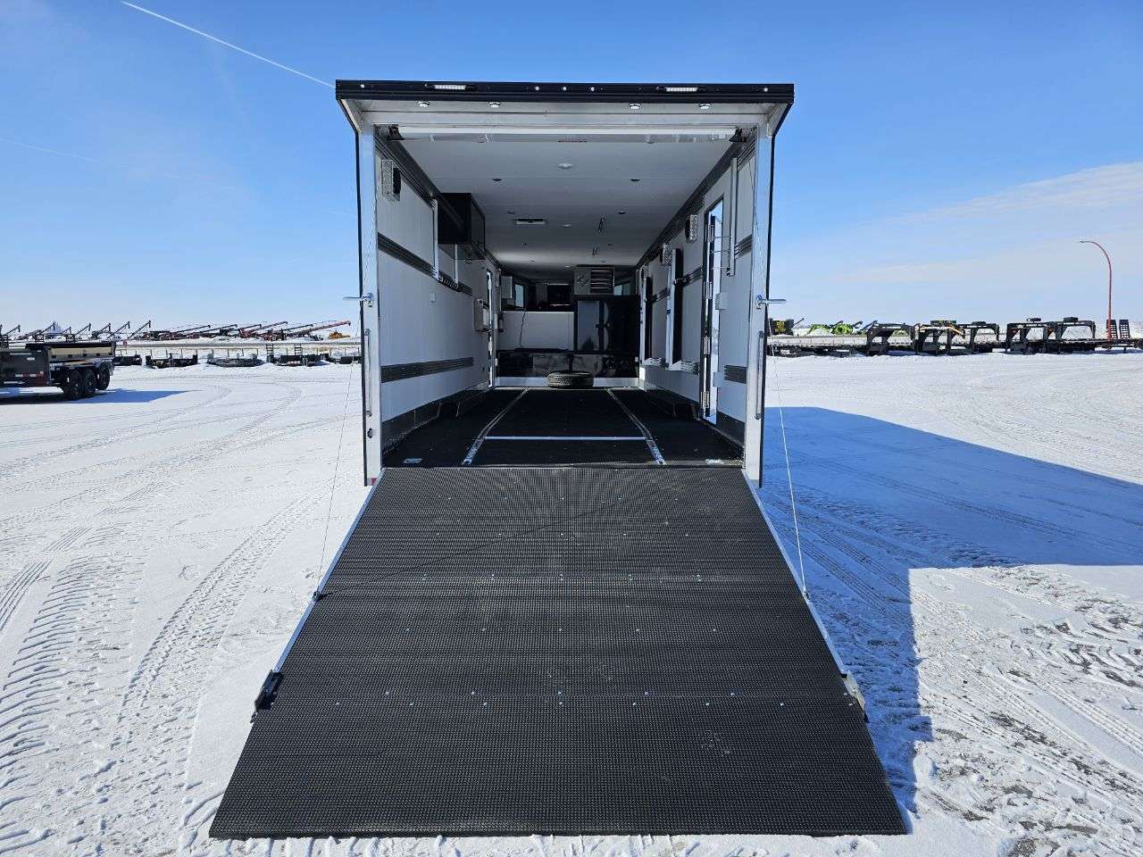 2026 ALCOM 8'6" x 38' Gooseneck Toy Hauler