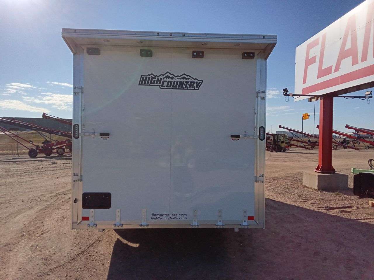 2026 Alcom HCH 8'6" x 22' + V-Nose Toy Hauler Trailer