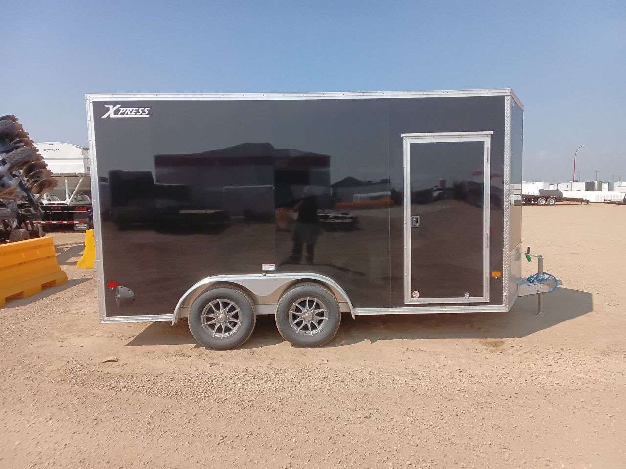 2026 Alcom Xpress 7'6" x 14' + V-Nose Cargo