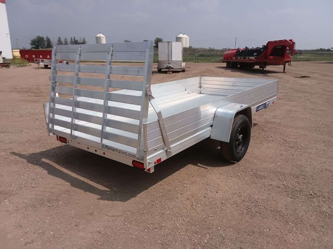 2026 Aluma 69" x 147" Utility