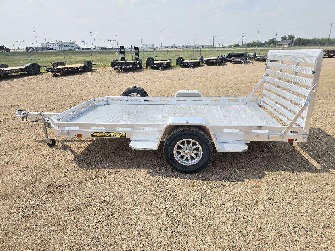 2026 Aluma 77" x 142" Utility
