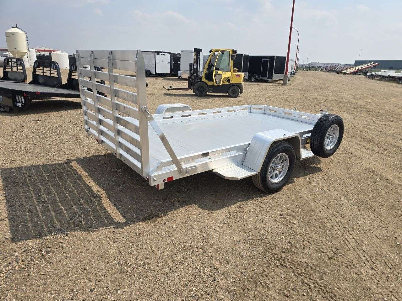 2026 Aluma 77" x 142" Utility
