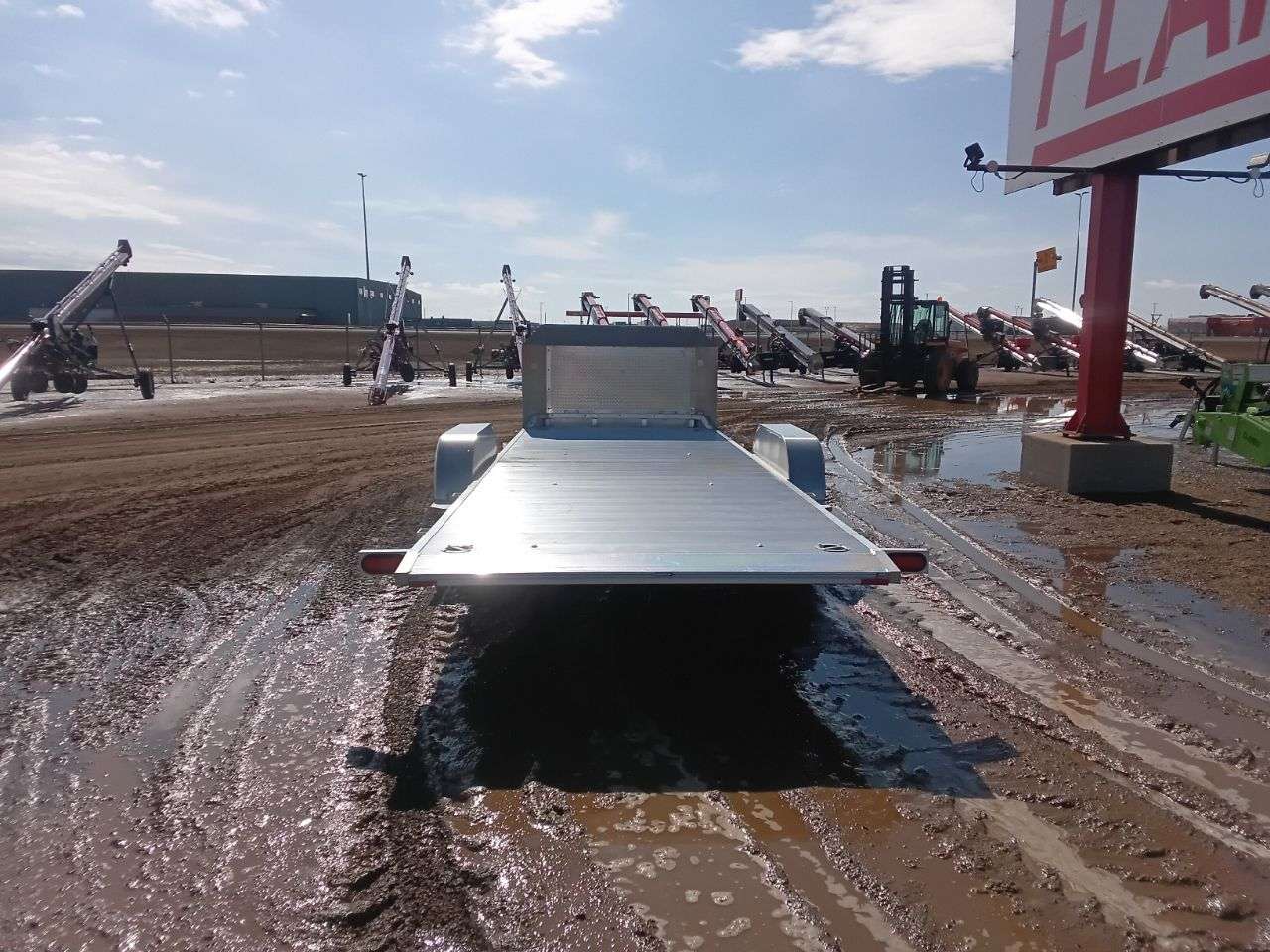 2026 Aluma 81" x 244" Anniversary Full Tilt Trailer