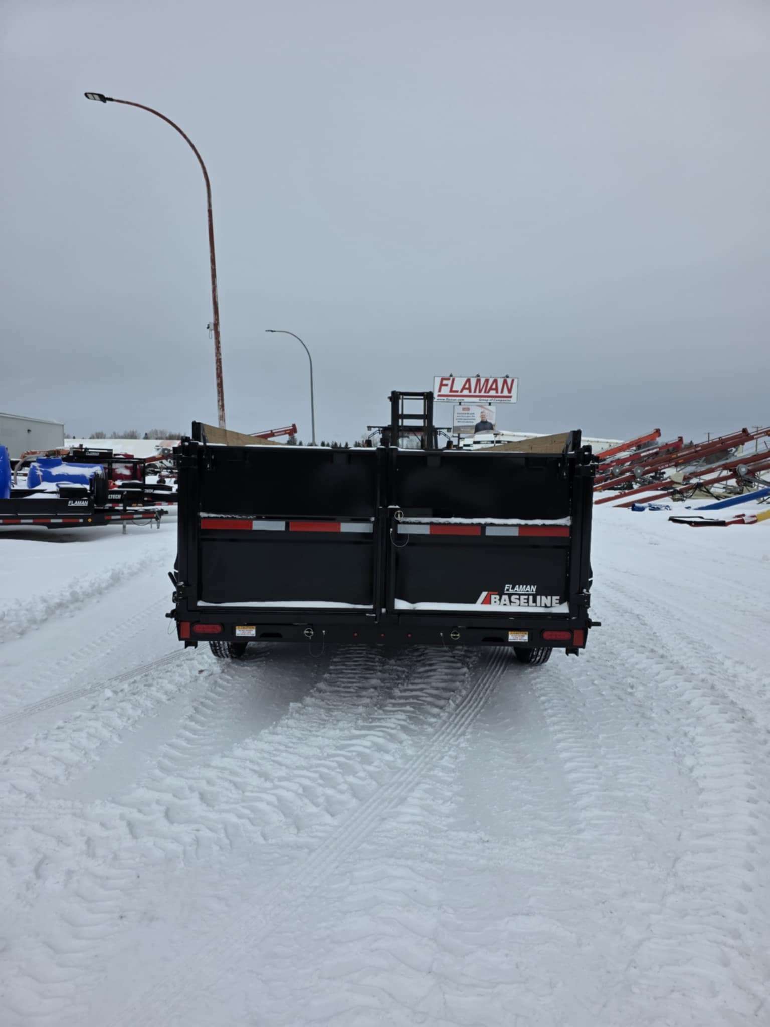 2026 Baseline HDU 82" x 16' Dump Trailer