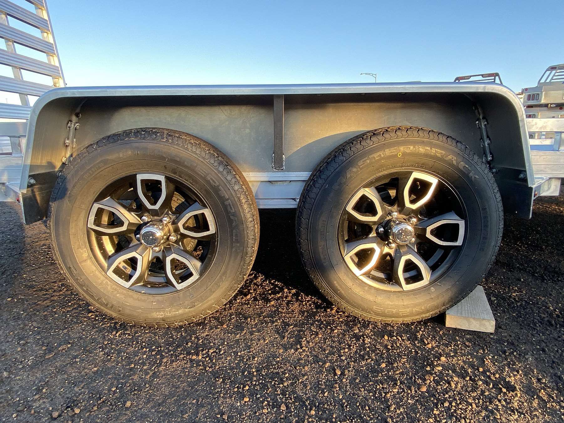 2026 Bear Track 16' Aluminum Utility Trailer