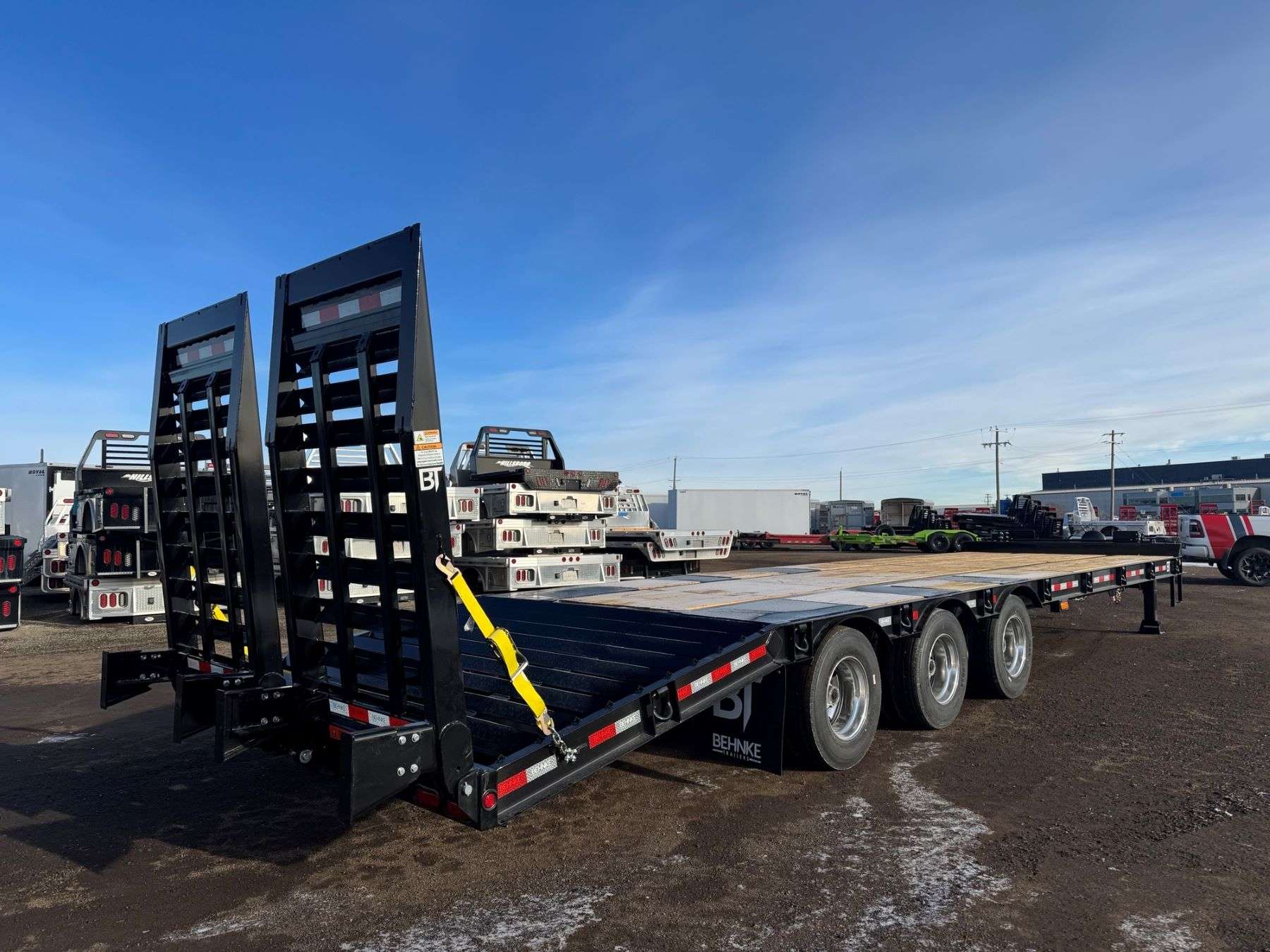 2026 Behnke 33' Super Duty Flatbed