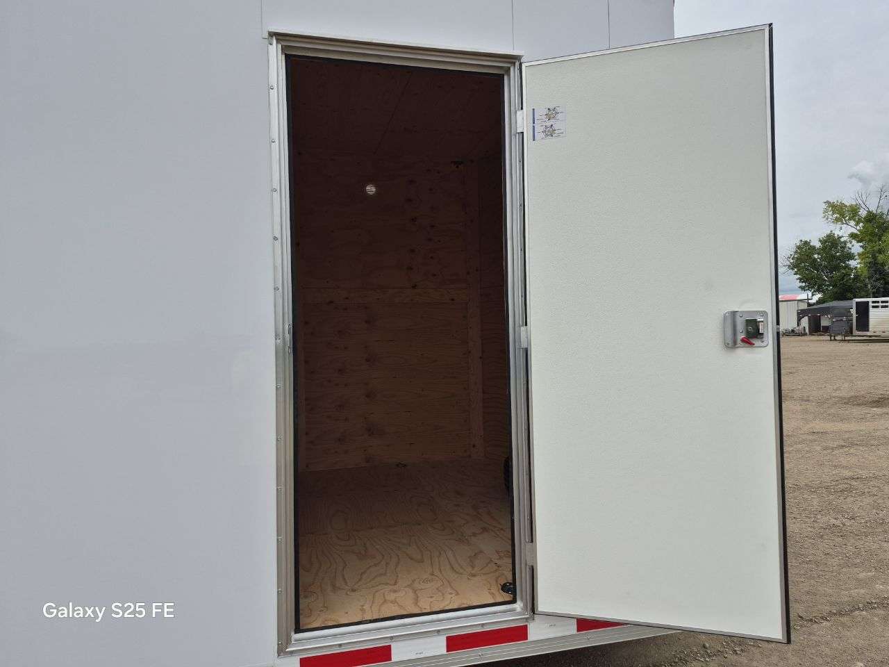 2026 CJay 8'6" x 20' + V-Nose Cargo Trailer