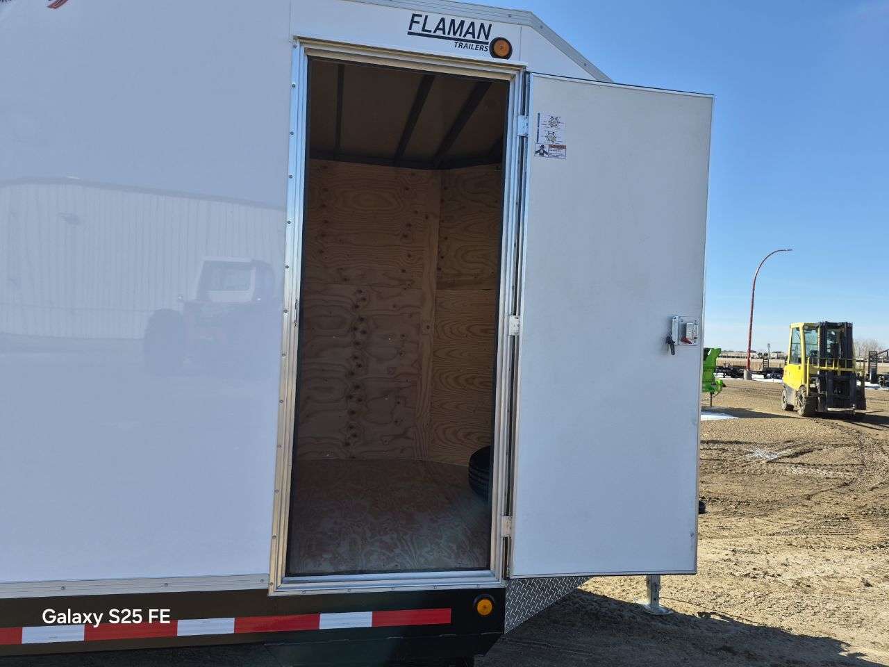 2026 CJay 8'6" x 22' Cargo/Flat Deck Combo Trailer