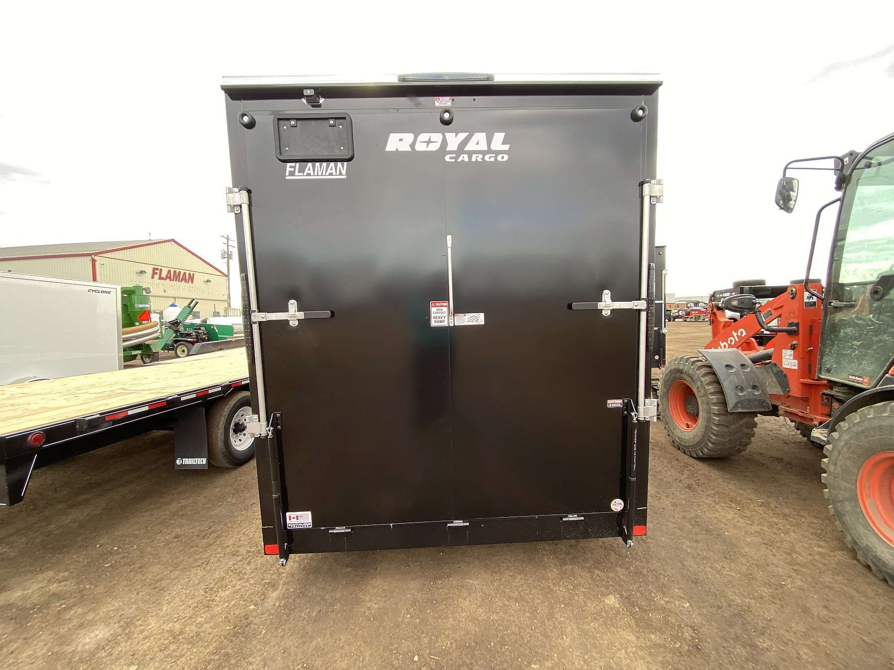 2026 DEMO  Royal 7'x18' Enclosed Cargo w/ Ramp Door