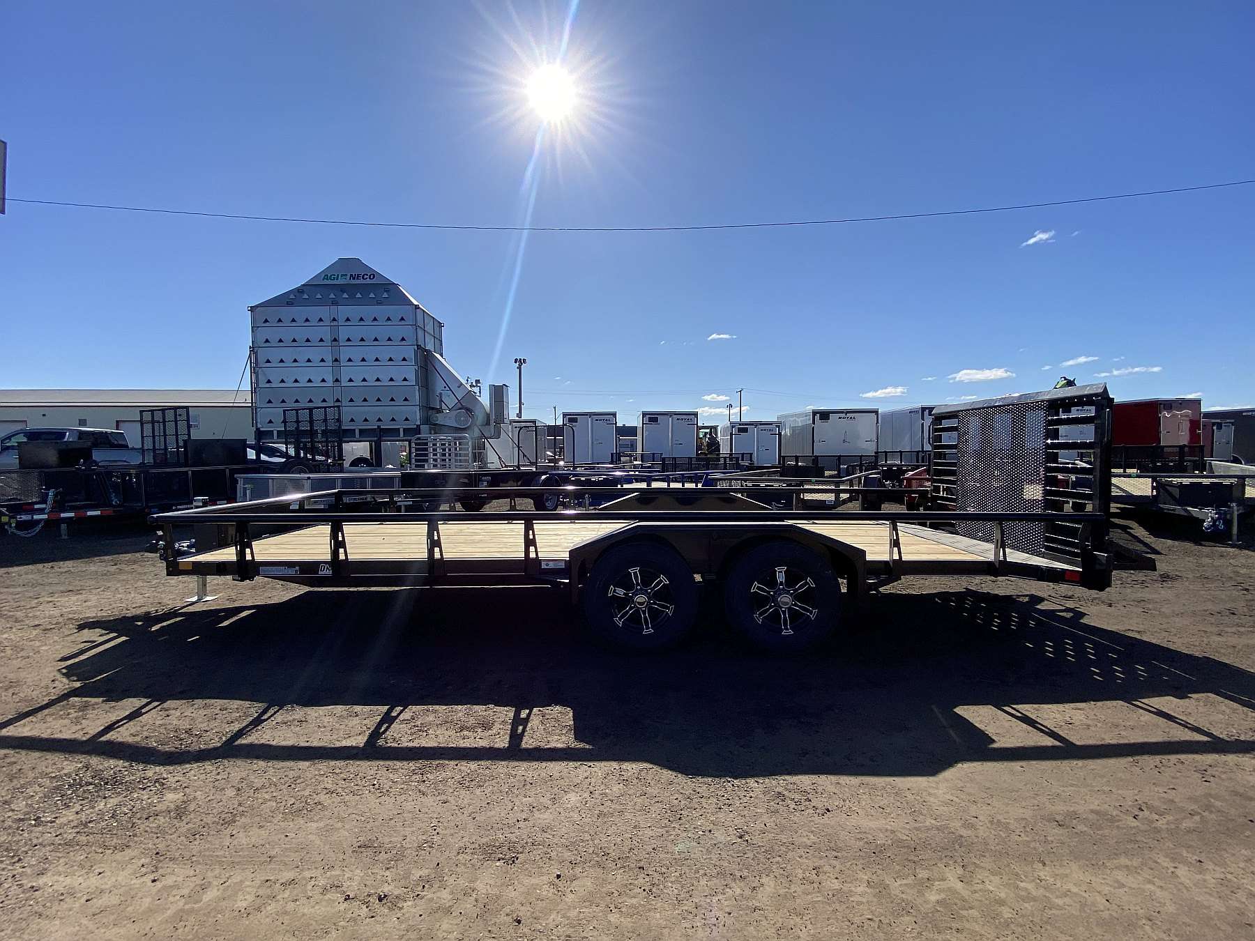 2026 Diamond C 20' Texas Utility Tandem Axle Trailer
