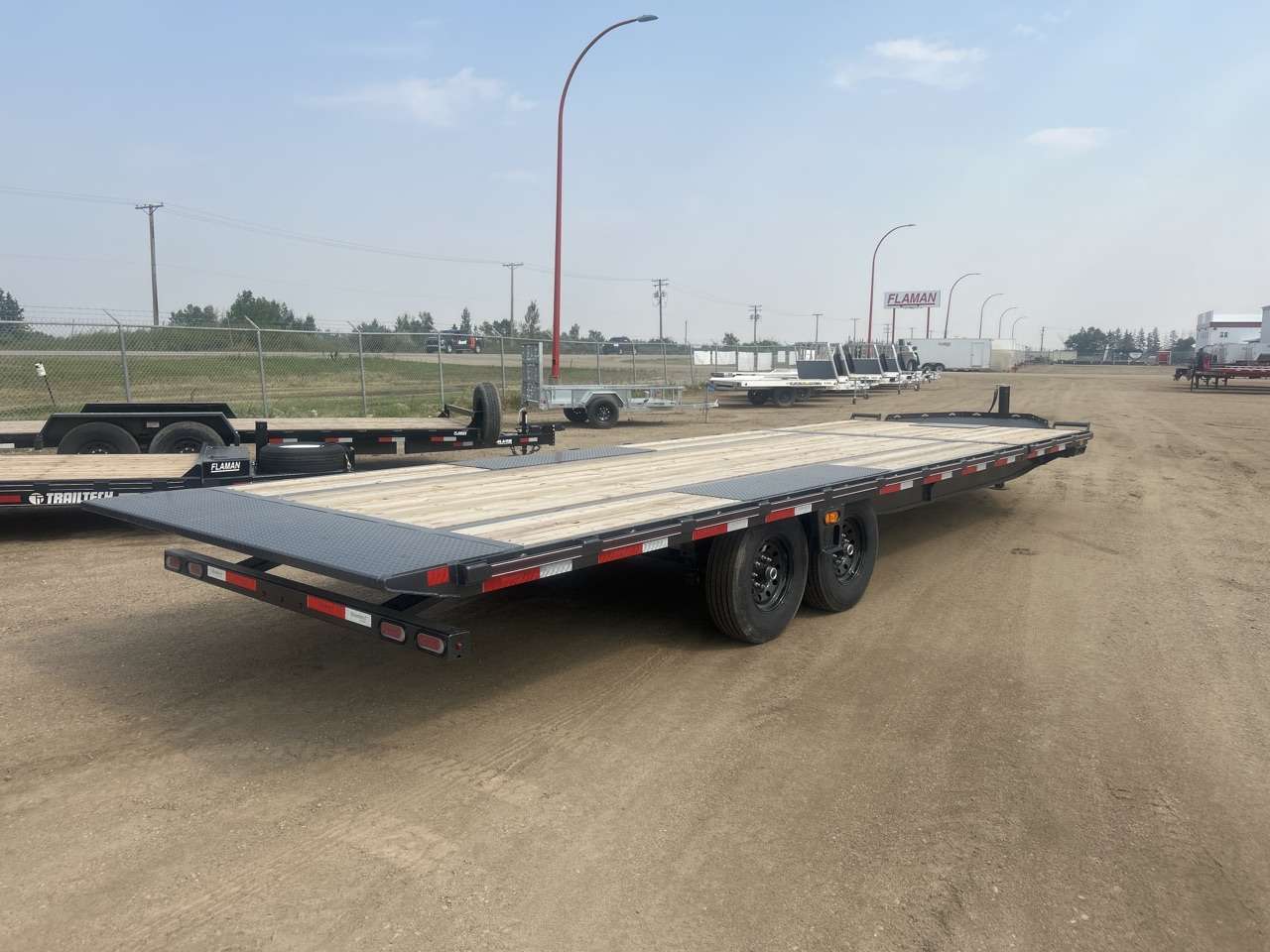 2026 Diamond C 26' (6' + 20') Partial Tilt Tandem 7K Trailer