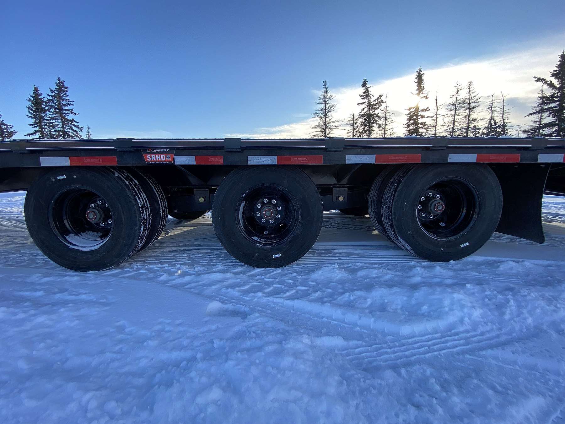 2026 Diamond C 32' Pintle Hitch Equipment Trailer