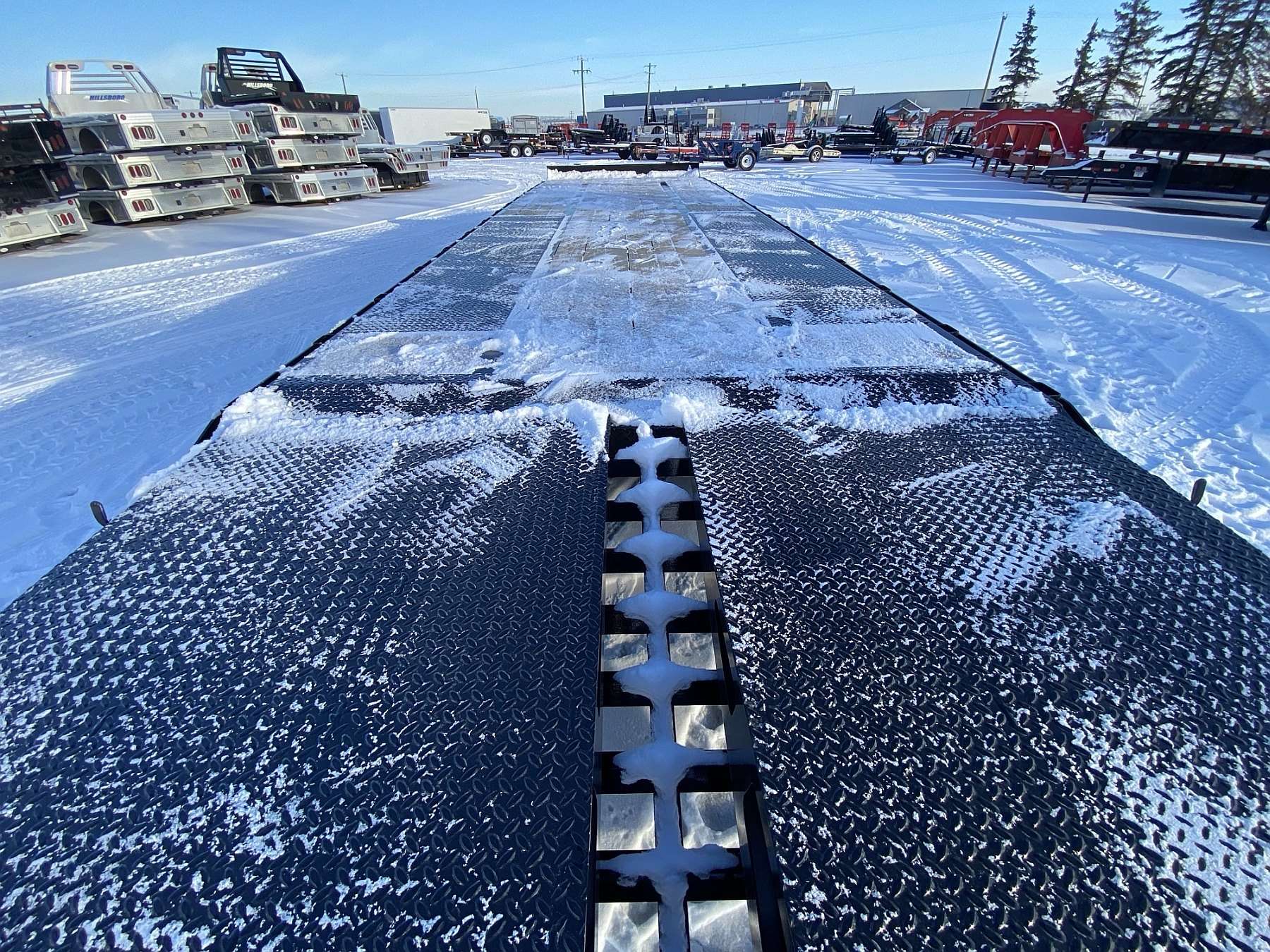 2026 Diamond C 32' Pintle Hitch Equipment Trailer