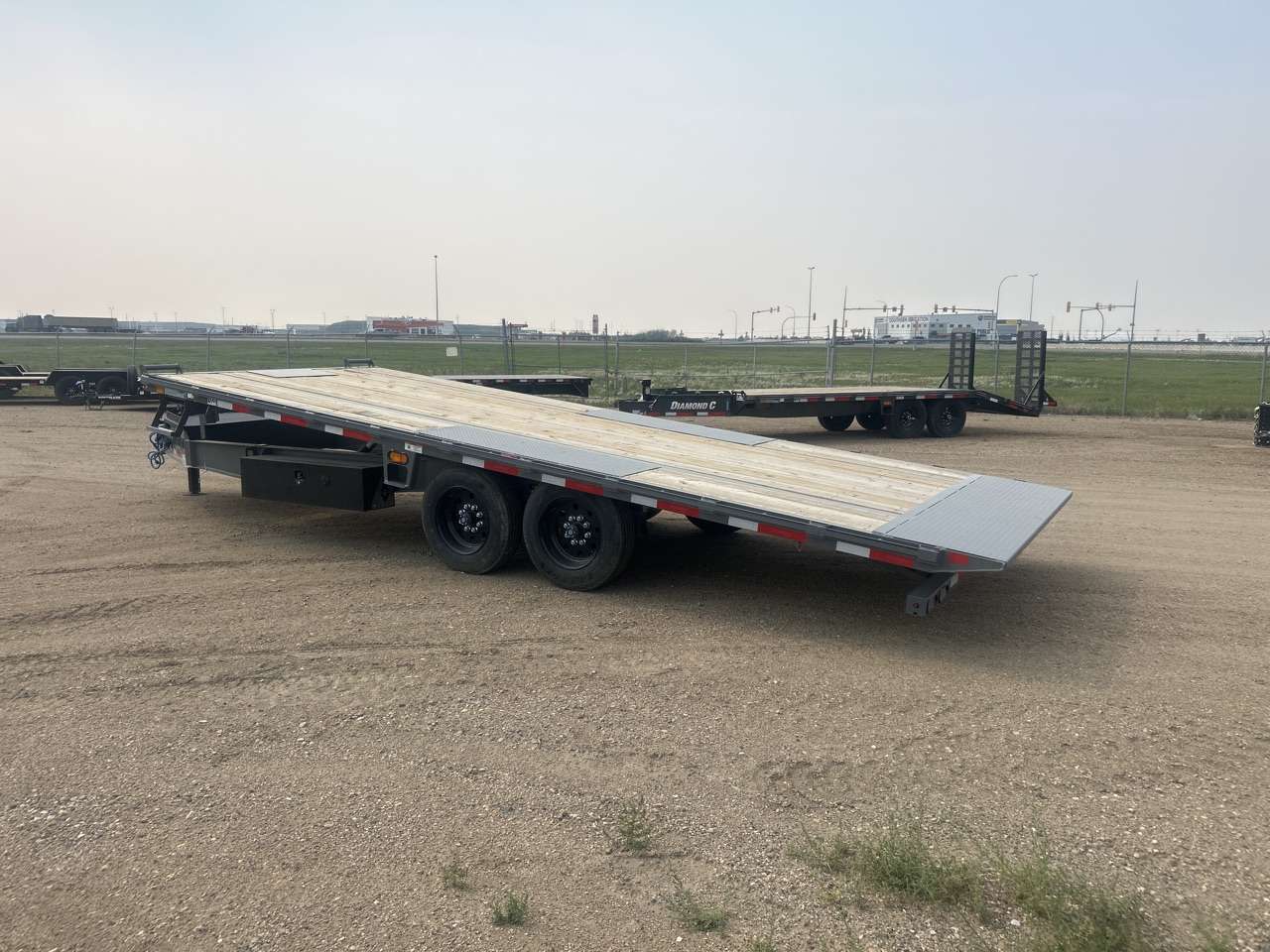 2026 Diamond C 8'6" x 22' Full Tilt Trailer
