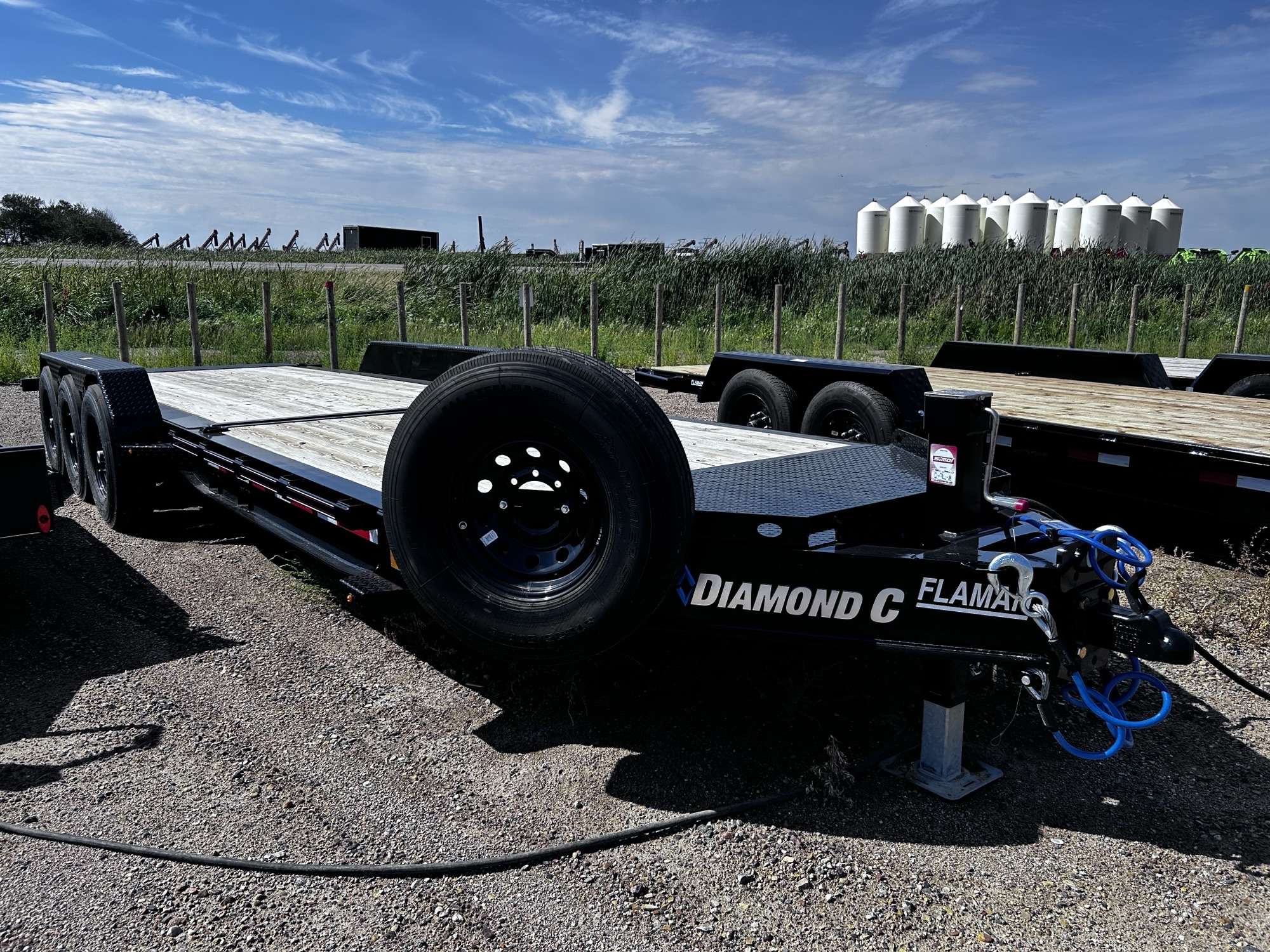 2026 Diamond C 8'6" x 24' Partial Tilt Trailer