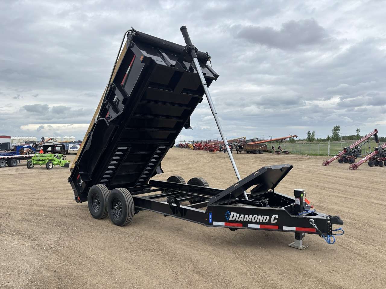 2026 Diamond C 82" x 14' Dump Trailer
