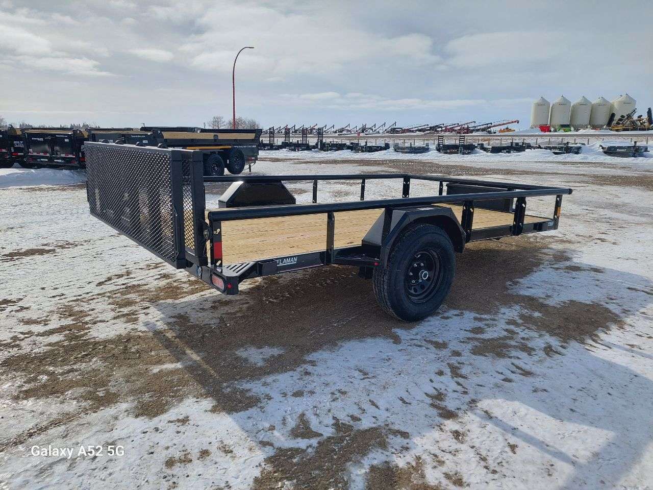 2026 Diamond C 83" x 12' Utility Trailer