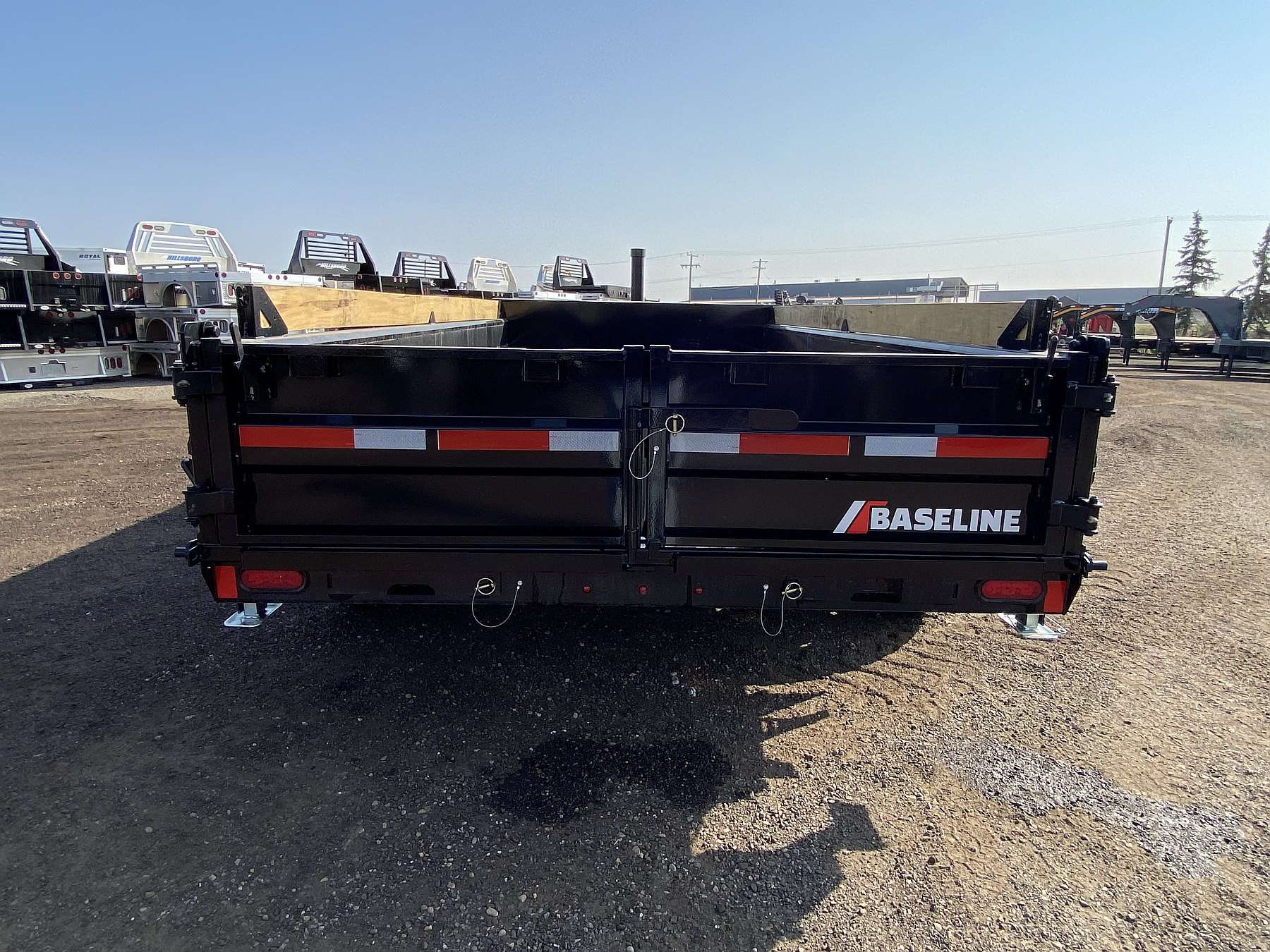 2026 Diamond C Baseline 14' HD Dump Trailer