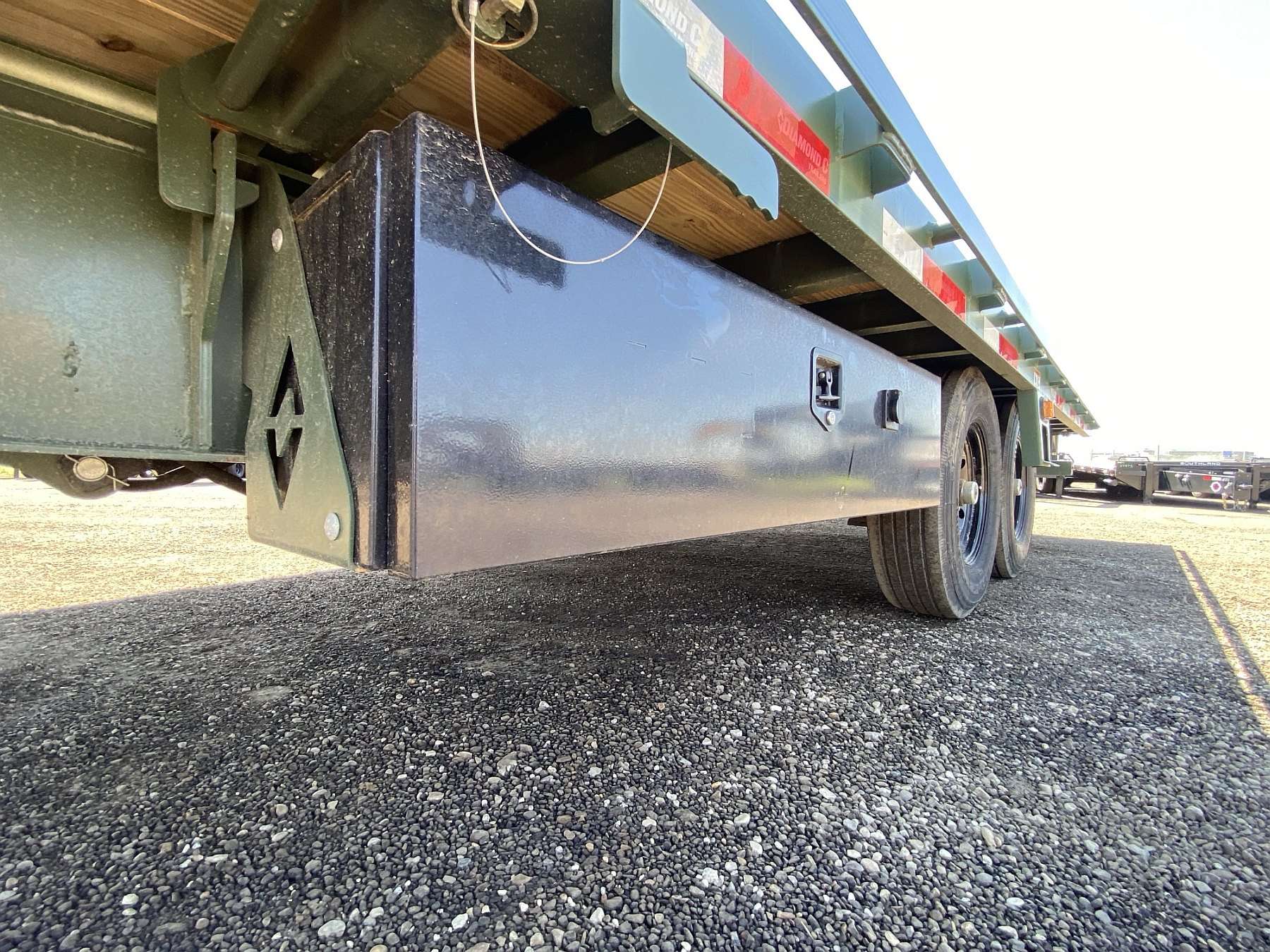 2026 Diamond C DET207- 20' Tilt Deck Trailer