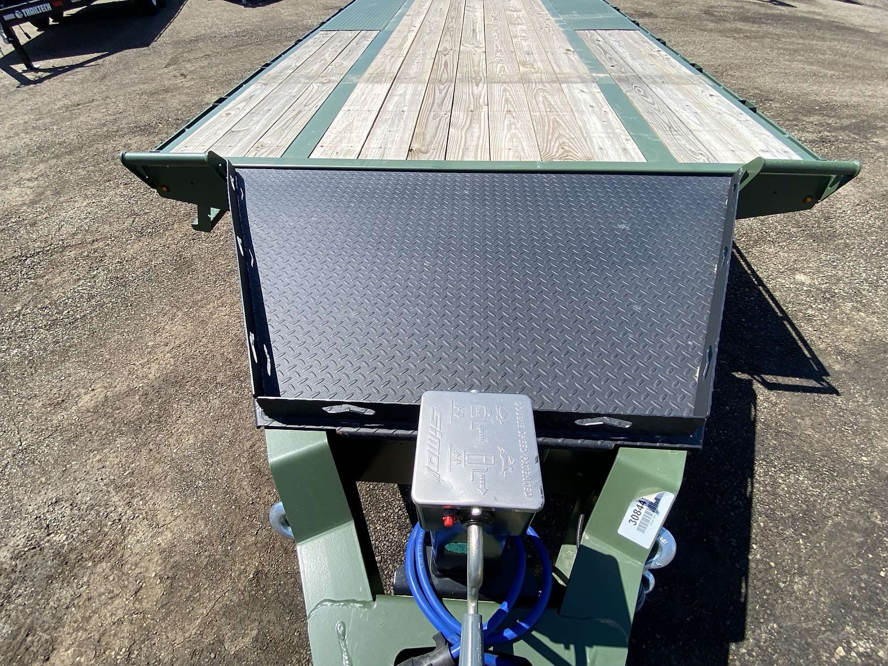 2026 Diamond C DET207- 20' Tilt Deck Trailer
