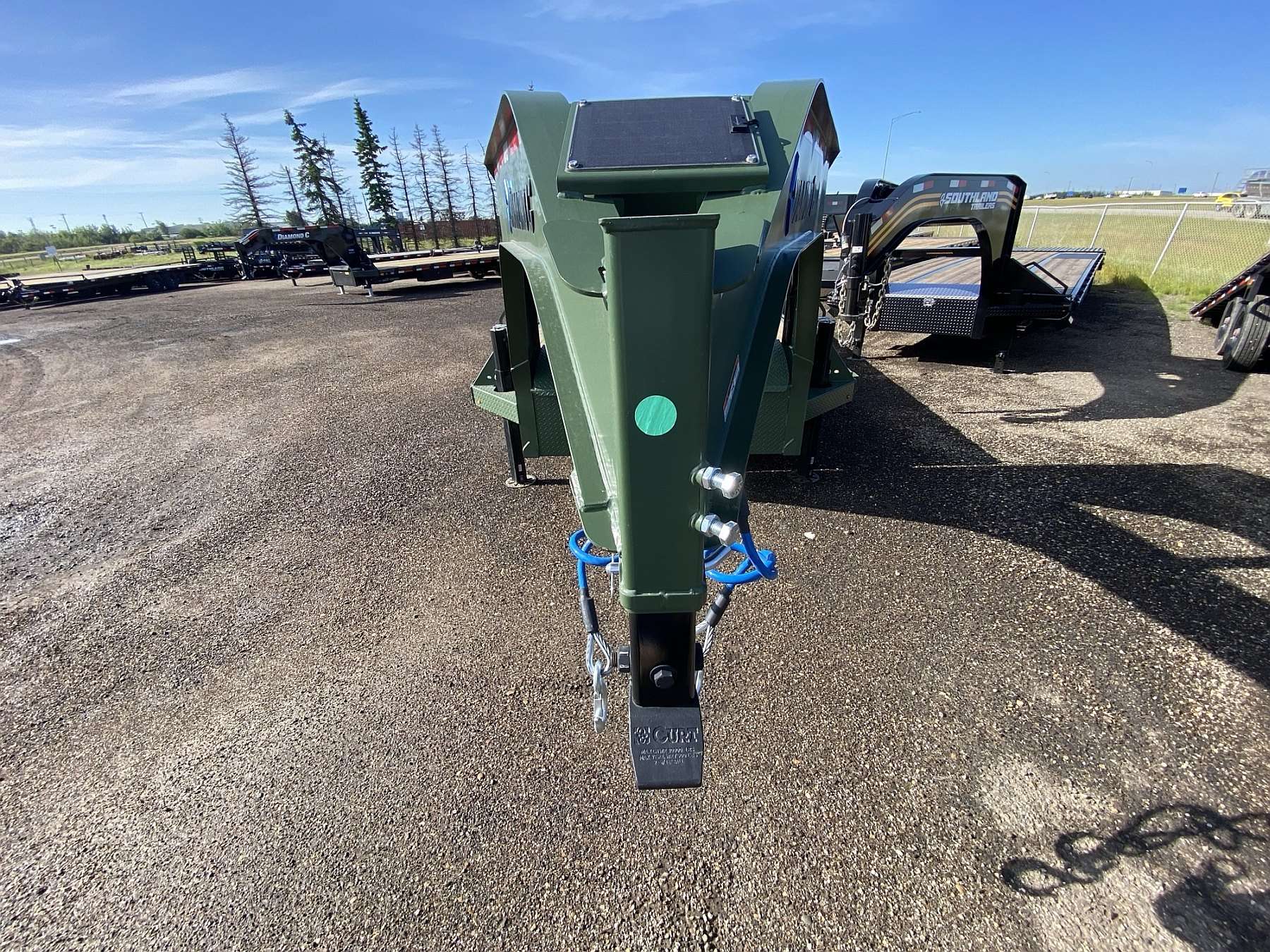 2026 Diamond C DET210 - 30' Tilt Deck Gooseneck Trailer