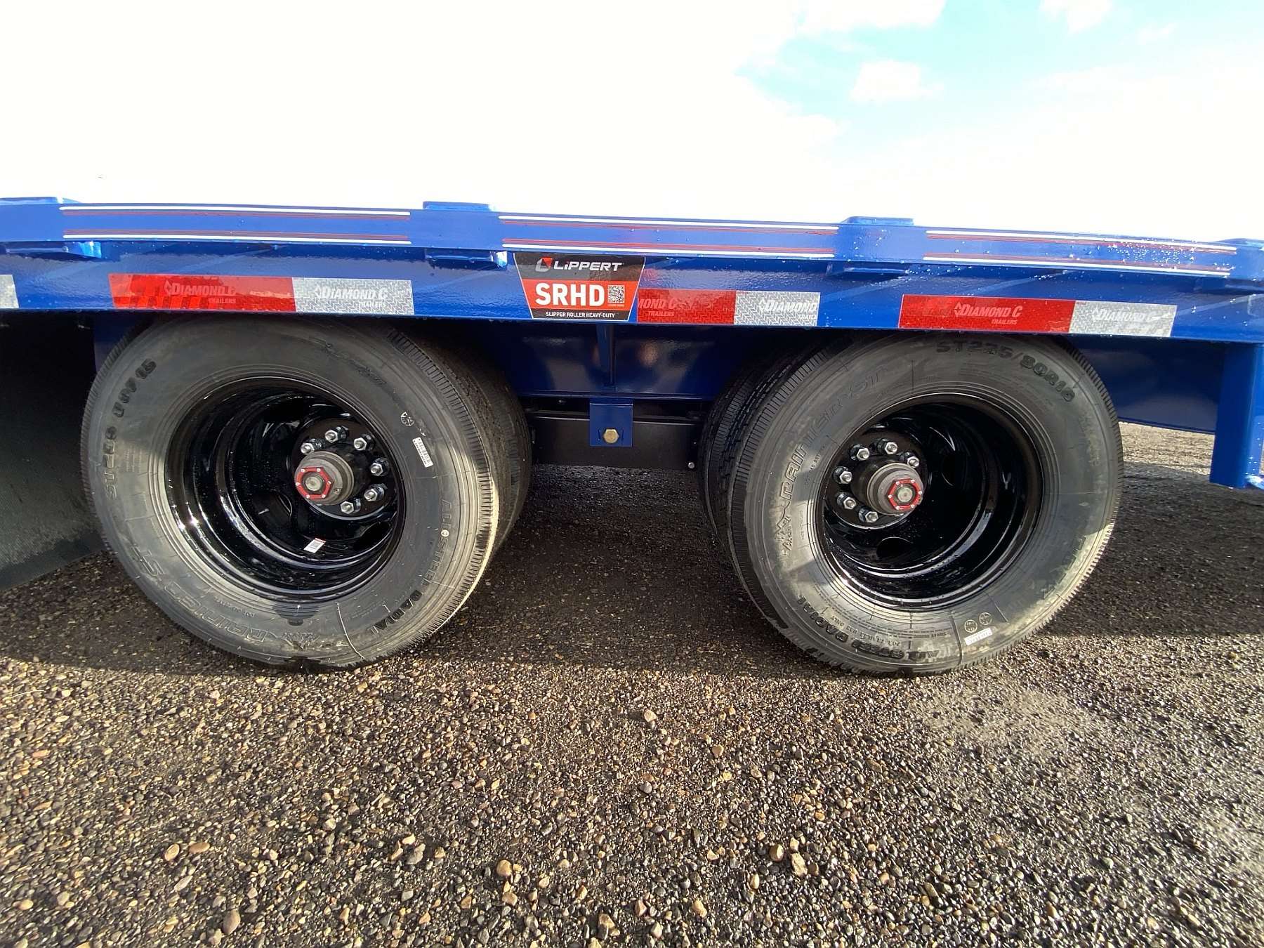 2026 Diamond C FMAX212- 32' Gooseneck Trailer