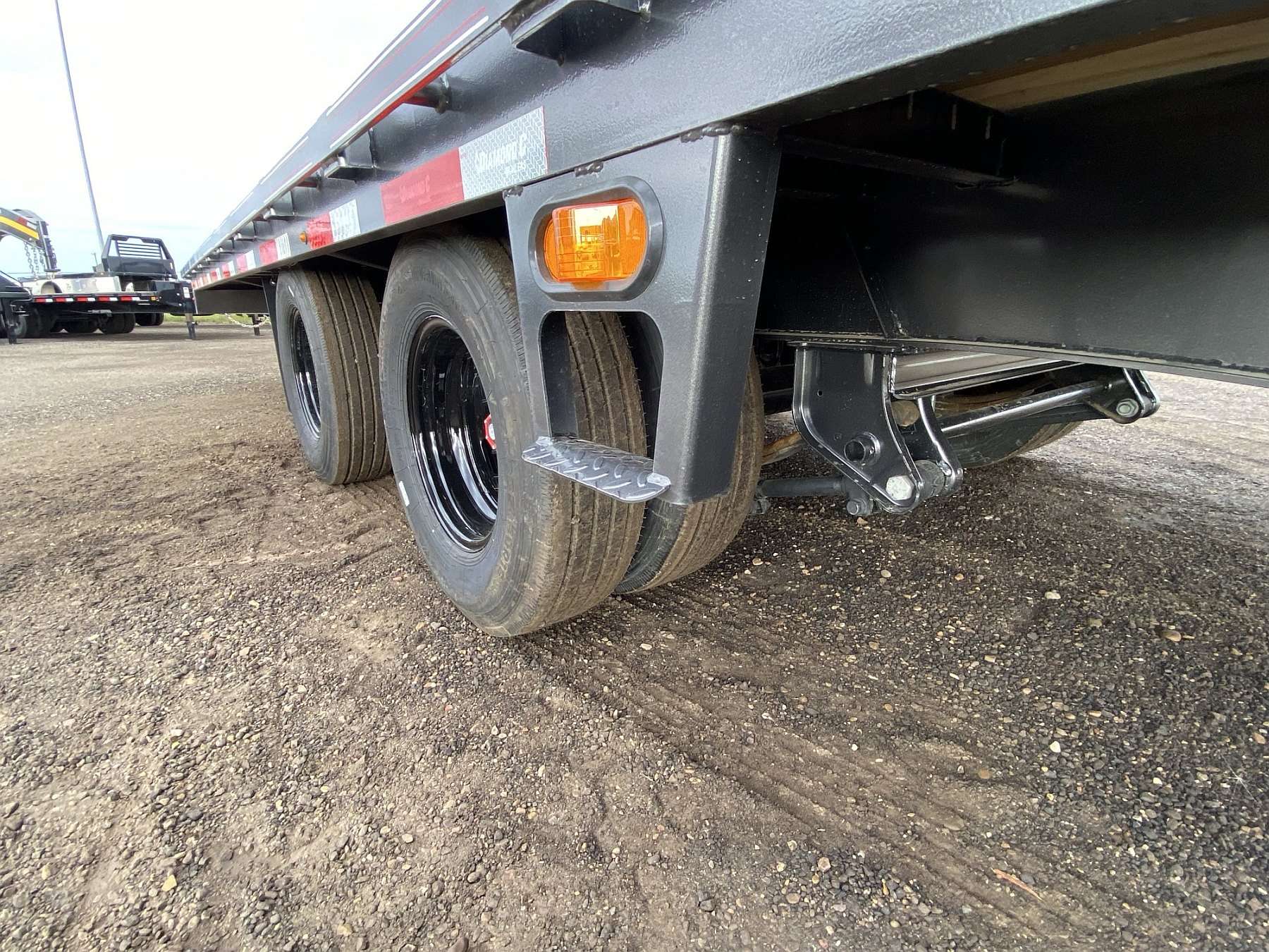 2026 Diamond C FMAX212- 40' Gooseneck Trailer