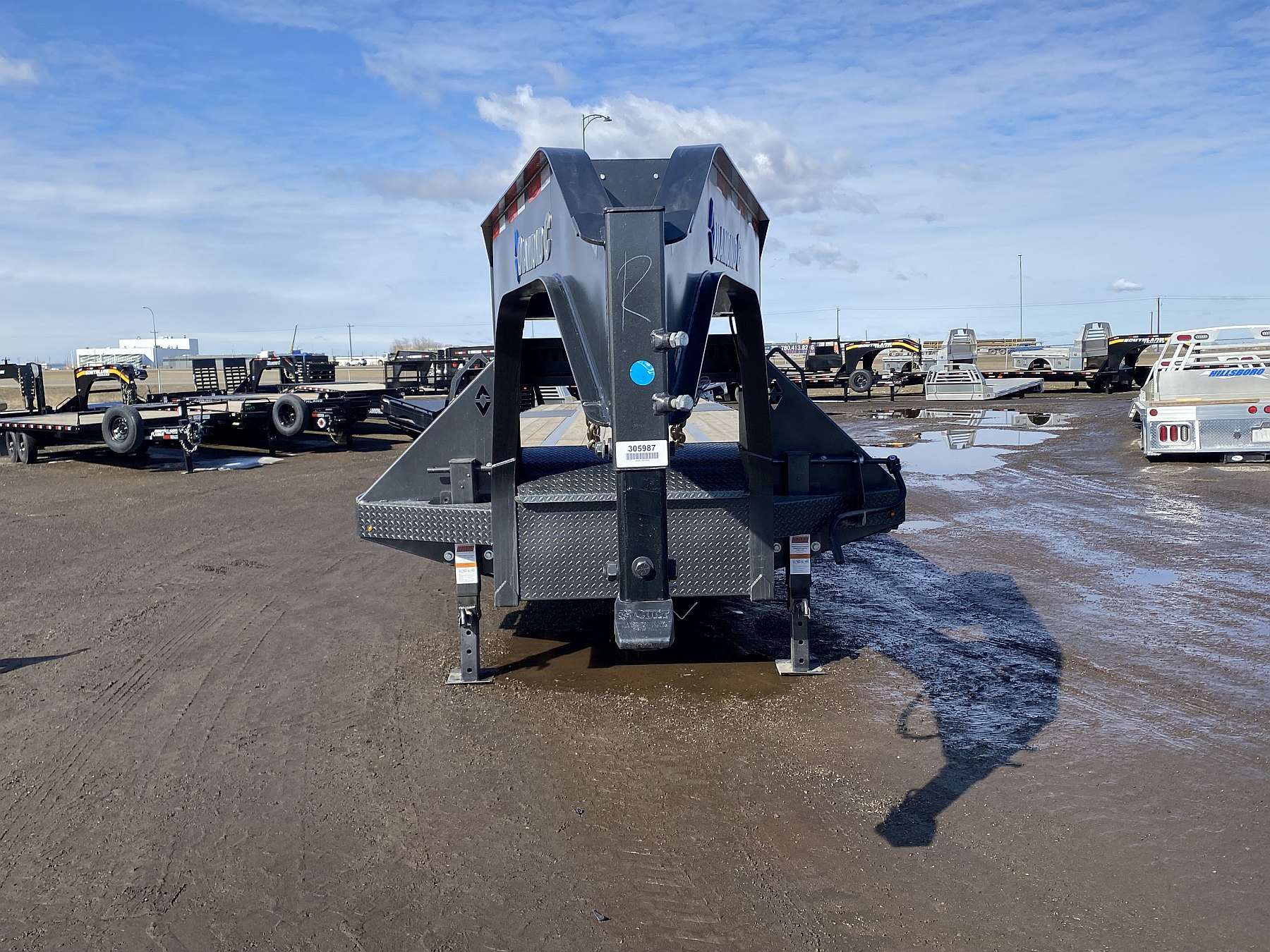 2026 Diamond C FMAX212- 40' Gooseneck Trailer