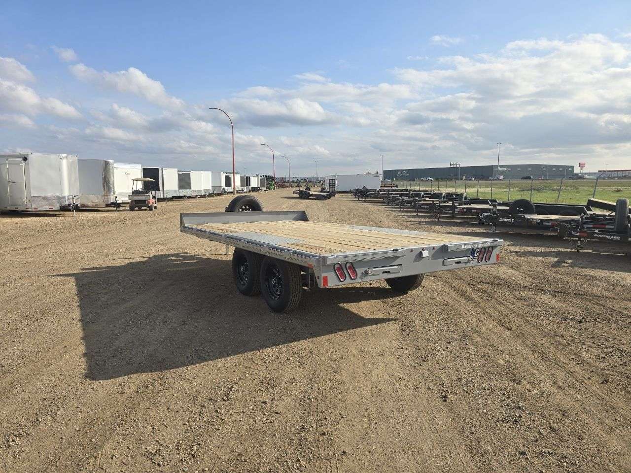 2026 Diamond C GDD 8'6" x 14' Deckover Trailer