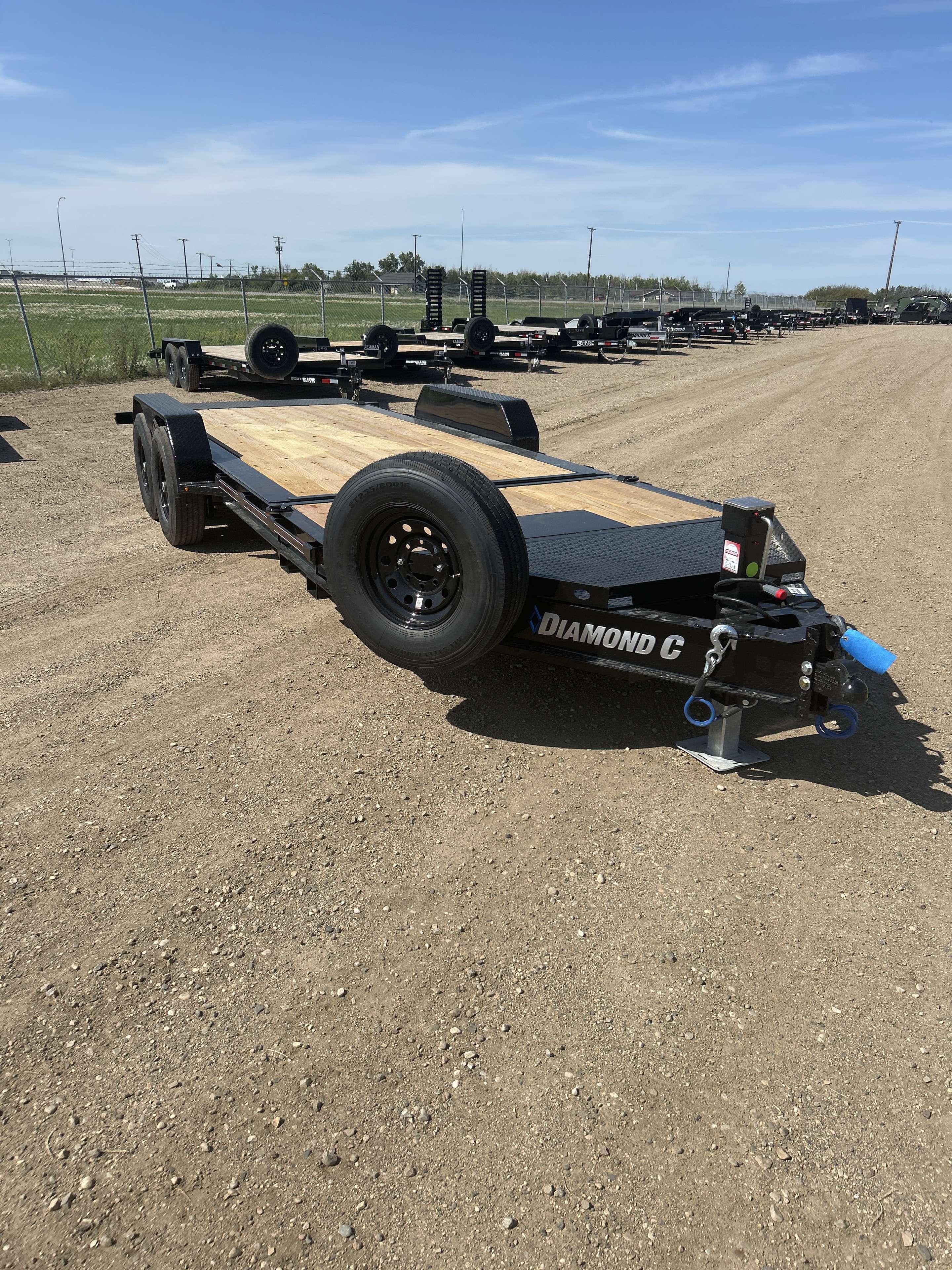 2026 Diamond C HDT 8'6" x 20' Partial Tilt Trailer