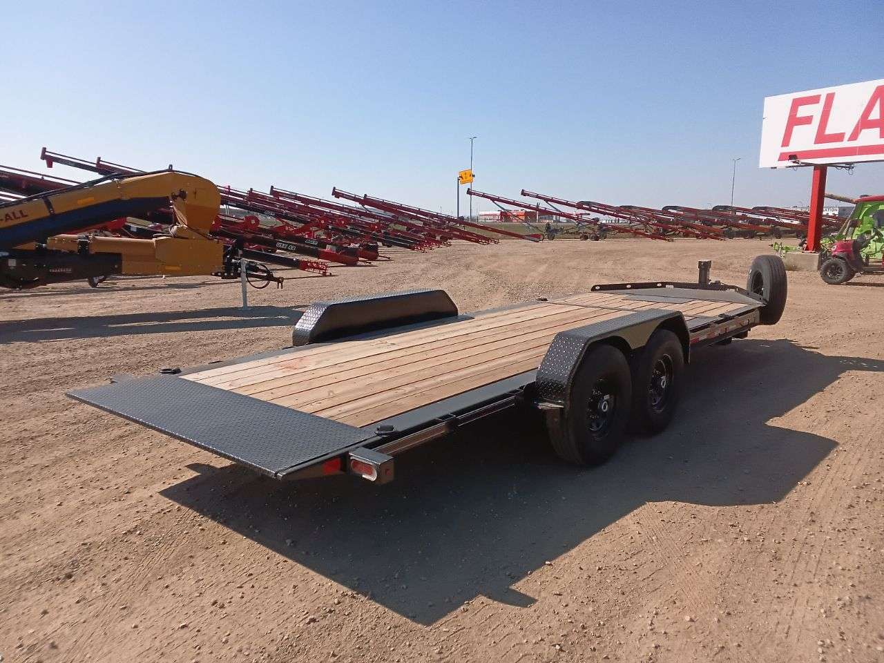 2026 Diamond C HDT 8'6" x 20' Partial Tilt Trailer
