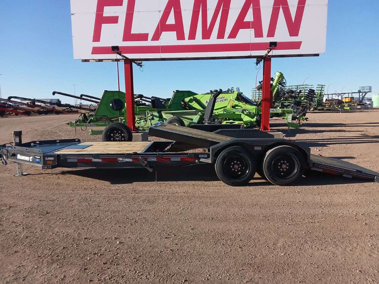 2026 Diamond C HDT 8'6" x 22' Partial Tilt Trailer
