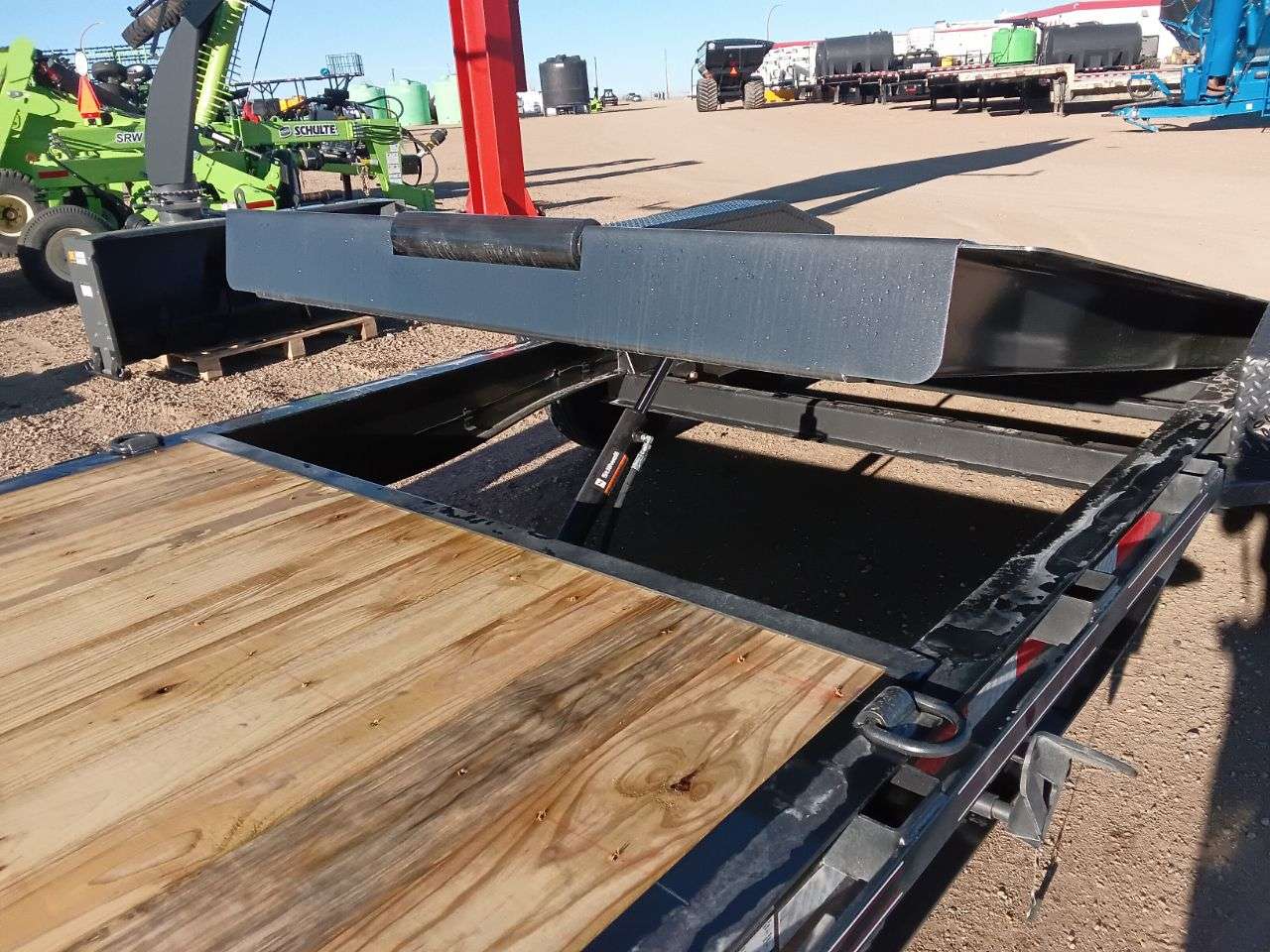 2026 Diamond C HDT 8'6" x 22' Partial Tilt Trailer