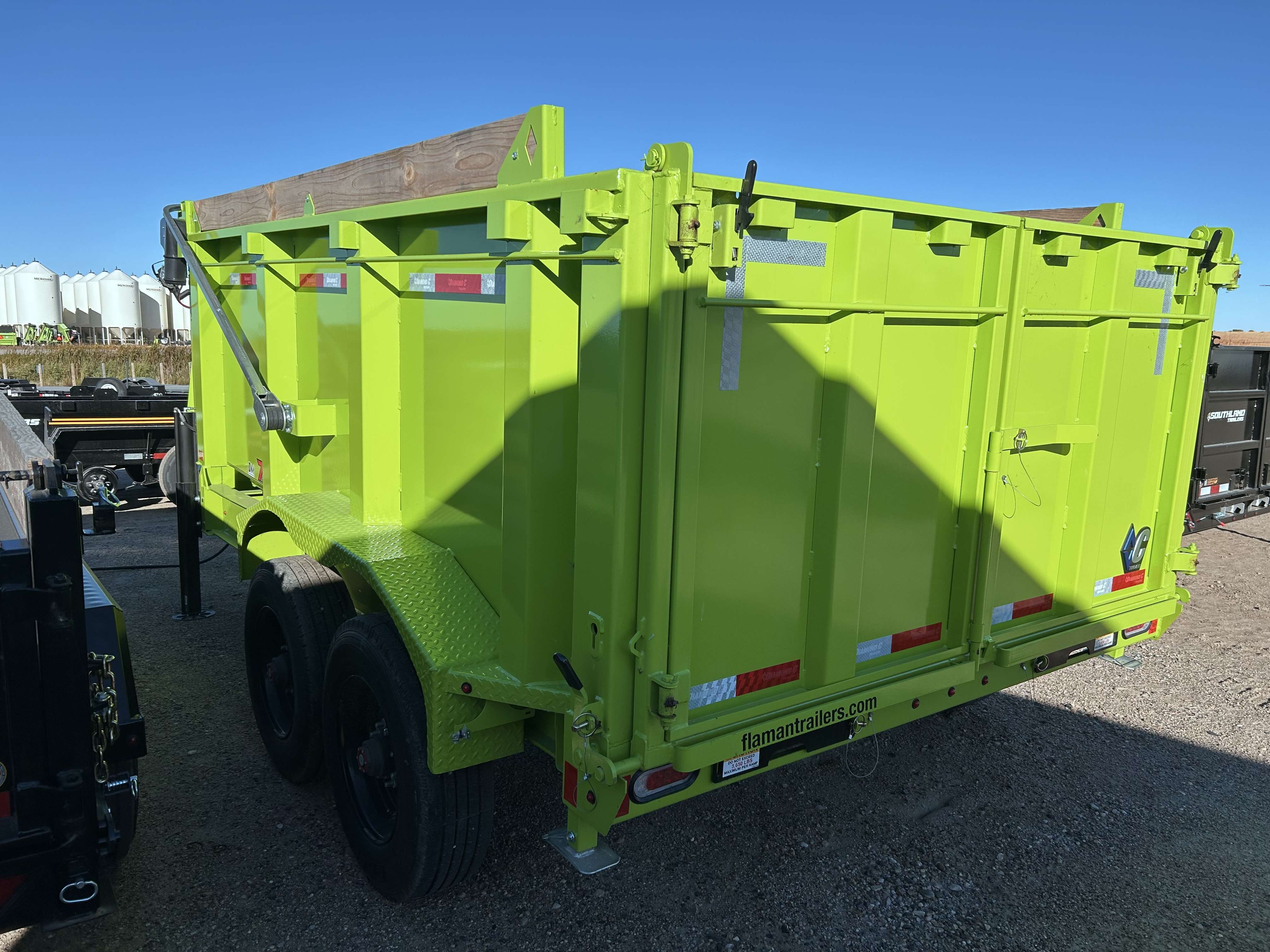 2026 Diamond C Heavy Duty Telescopic Dump Trailer