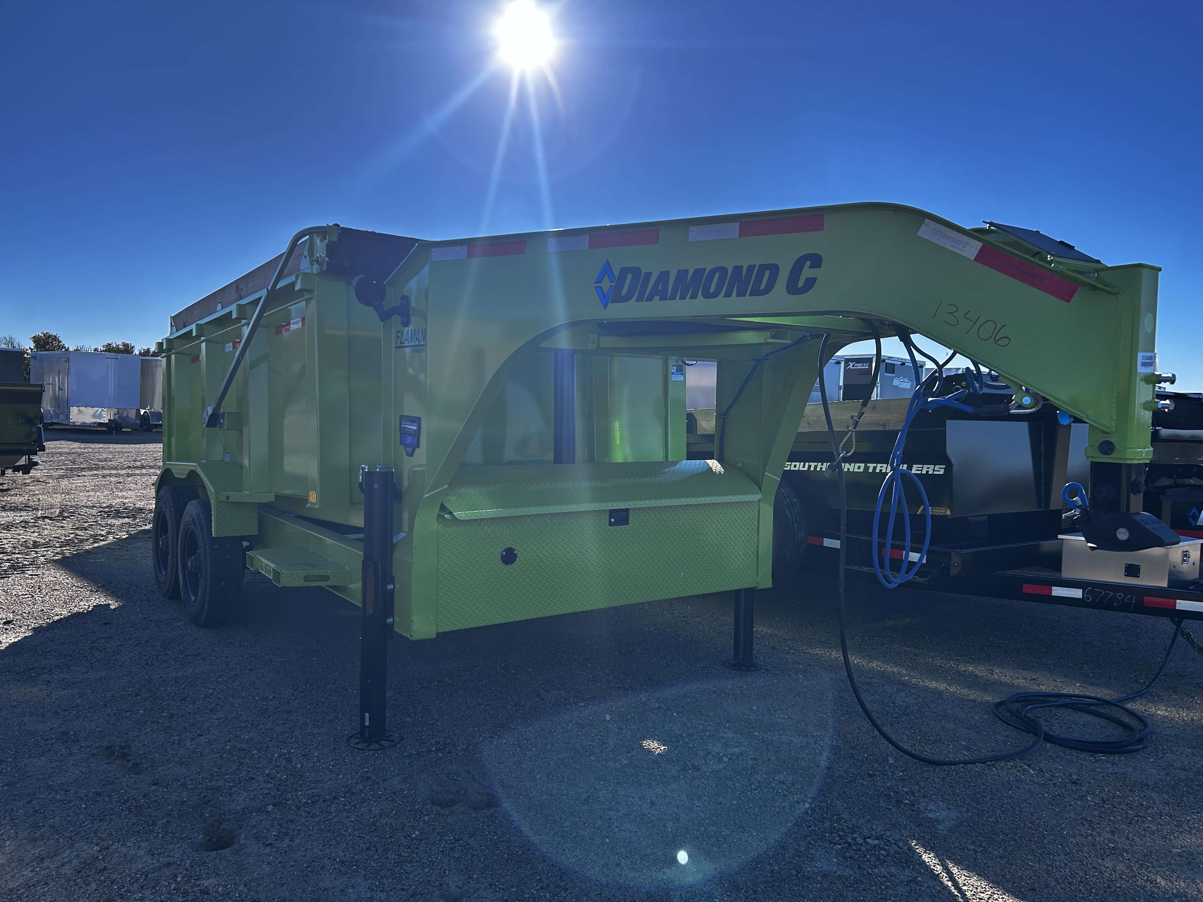 2026 Diamond C Heavy Duty Telescopic Dump Trailer