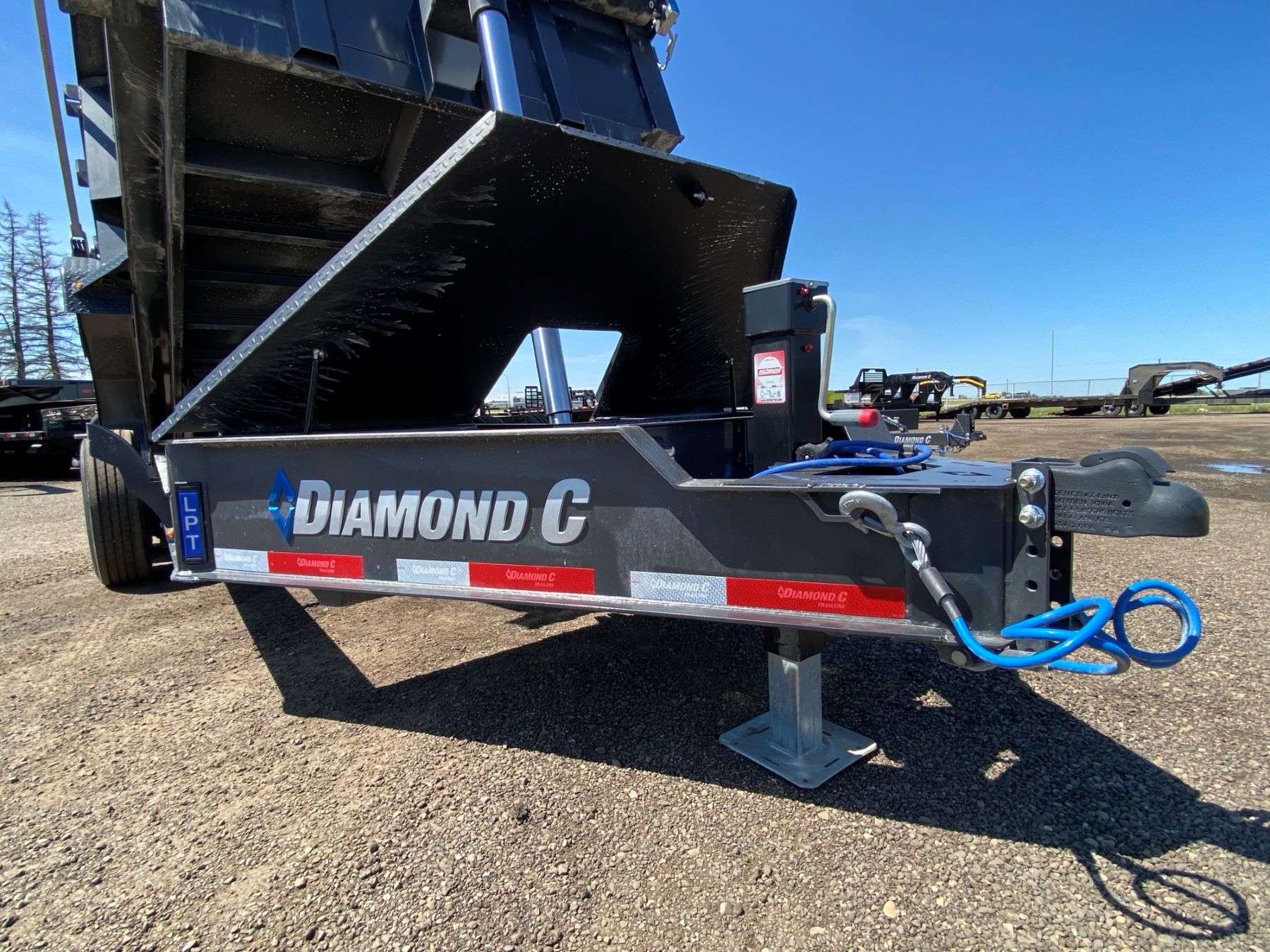 2026 Diamond C LPT207- 14' HD Dump Trailer