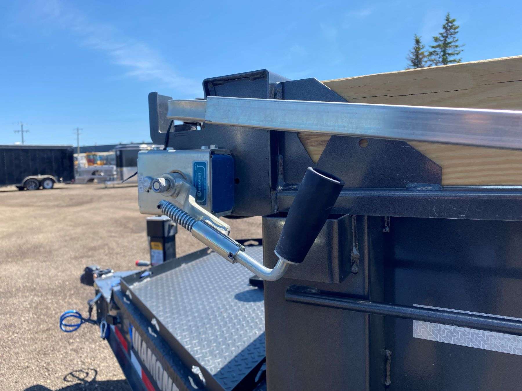 2026 Diamond C LPT207- 14' HD Dump Trailer