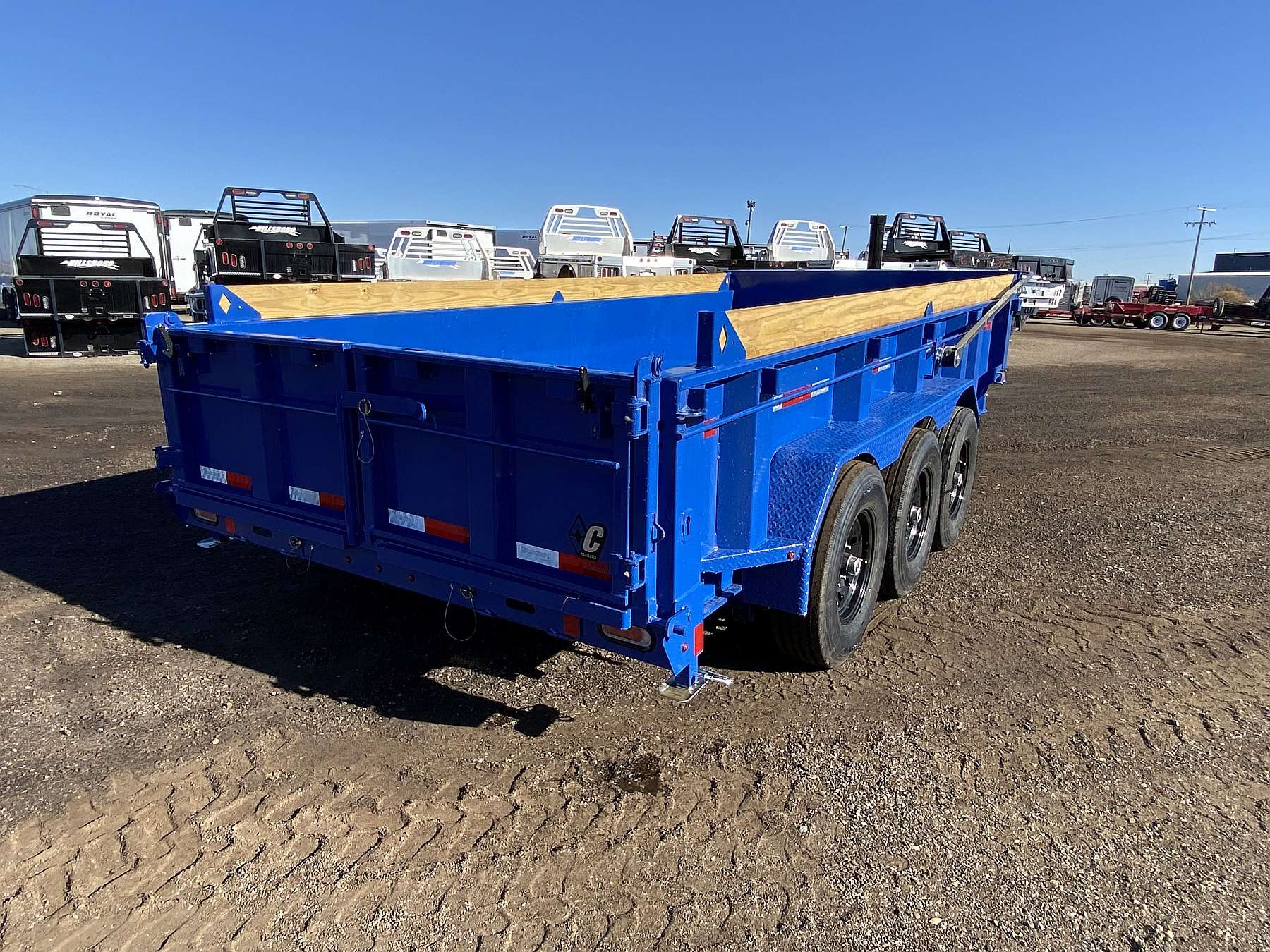 2026 Diamond C LPT307 16' Dump Trailer