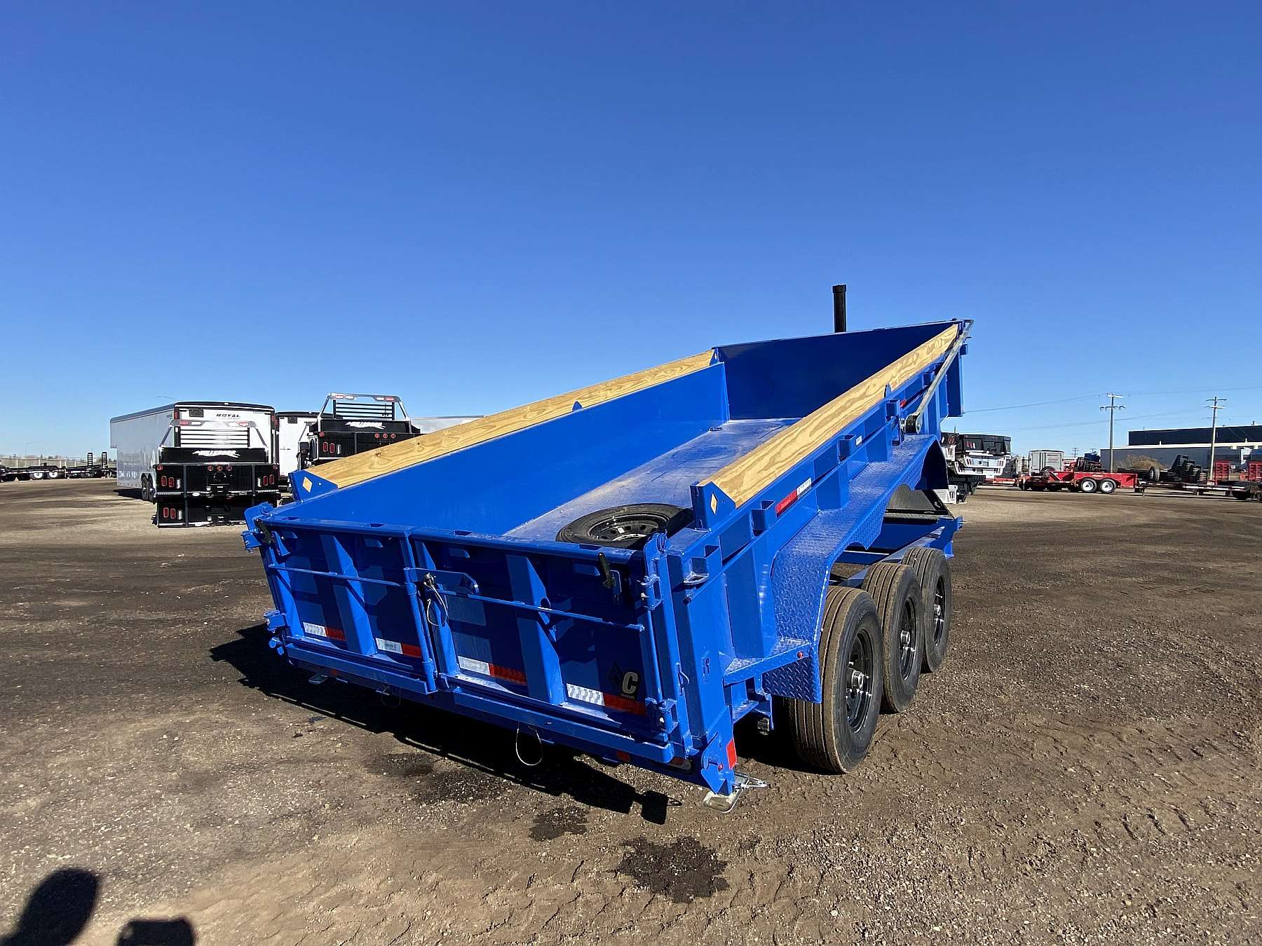 2026 Diamond C LPT307 16' Dump Trailer