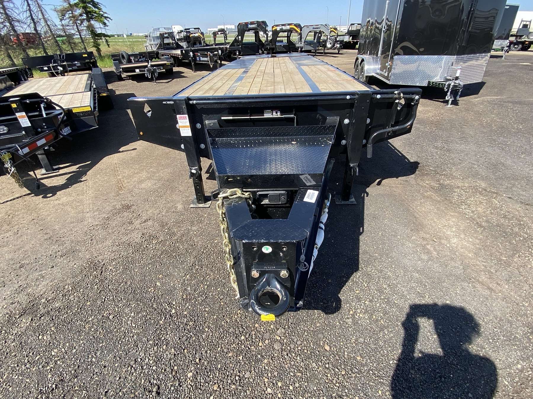2026 Diamond C PX310- 30' Pintle Hitch Trailer