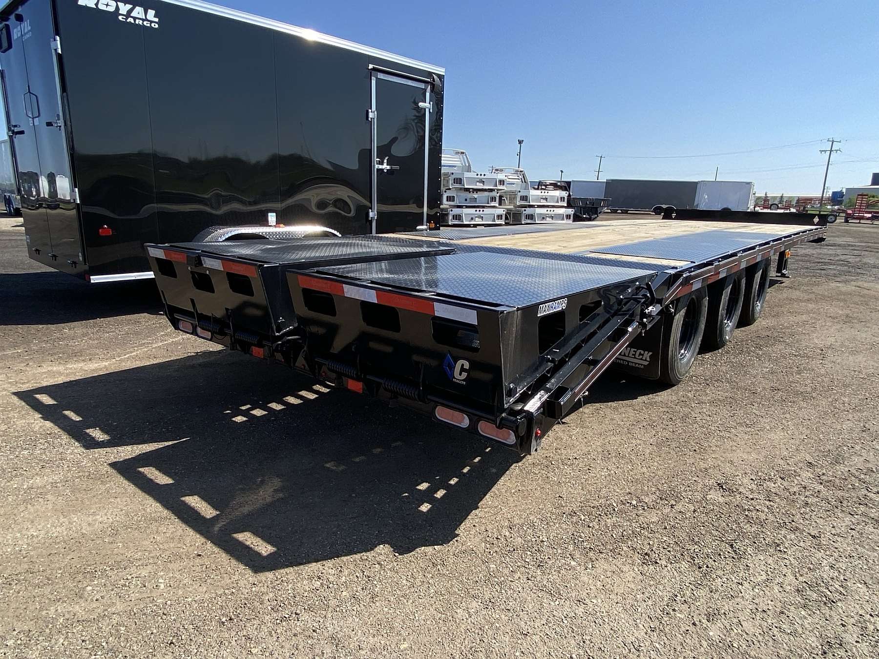 2026 Diamond C PX310- 30' Pintle Hitch Trailer