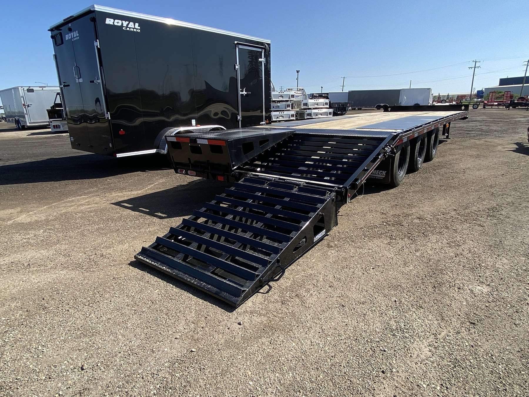 2026 Diamond C PX310- 30' Pintle Hitch Trailer
