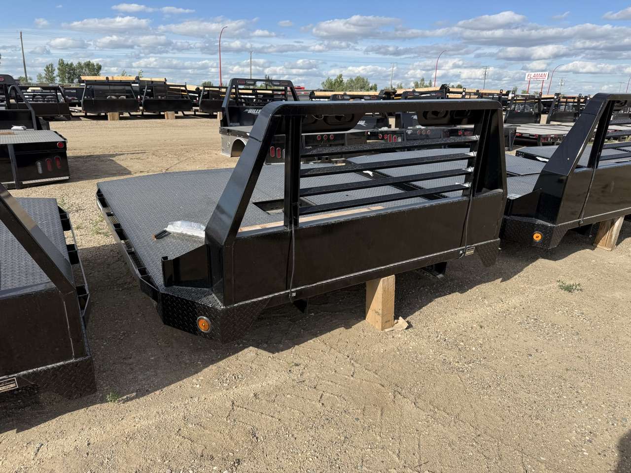 2026 Hillsboro 8'6" Dually Flat Truck Deck - GM/RAM