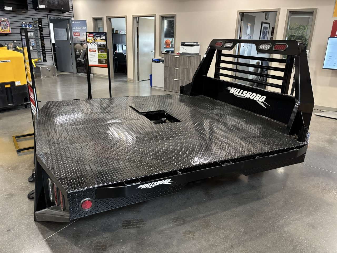 2026 Hillsboro 8'6" Dually Flat Truck Deck - GM/RAM