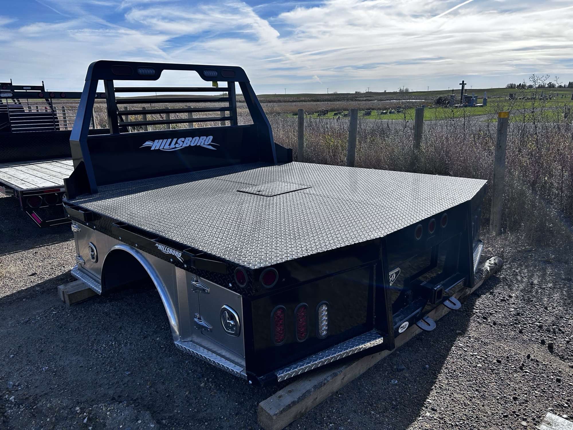 2026 Hillsboro 8'6" Dually Hybrid Truck Deck - Ford