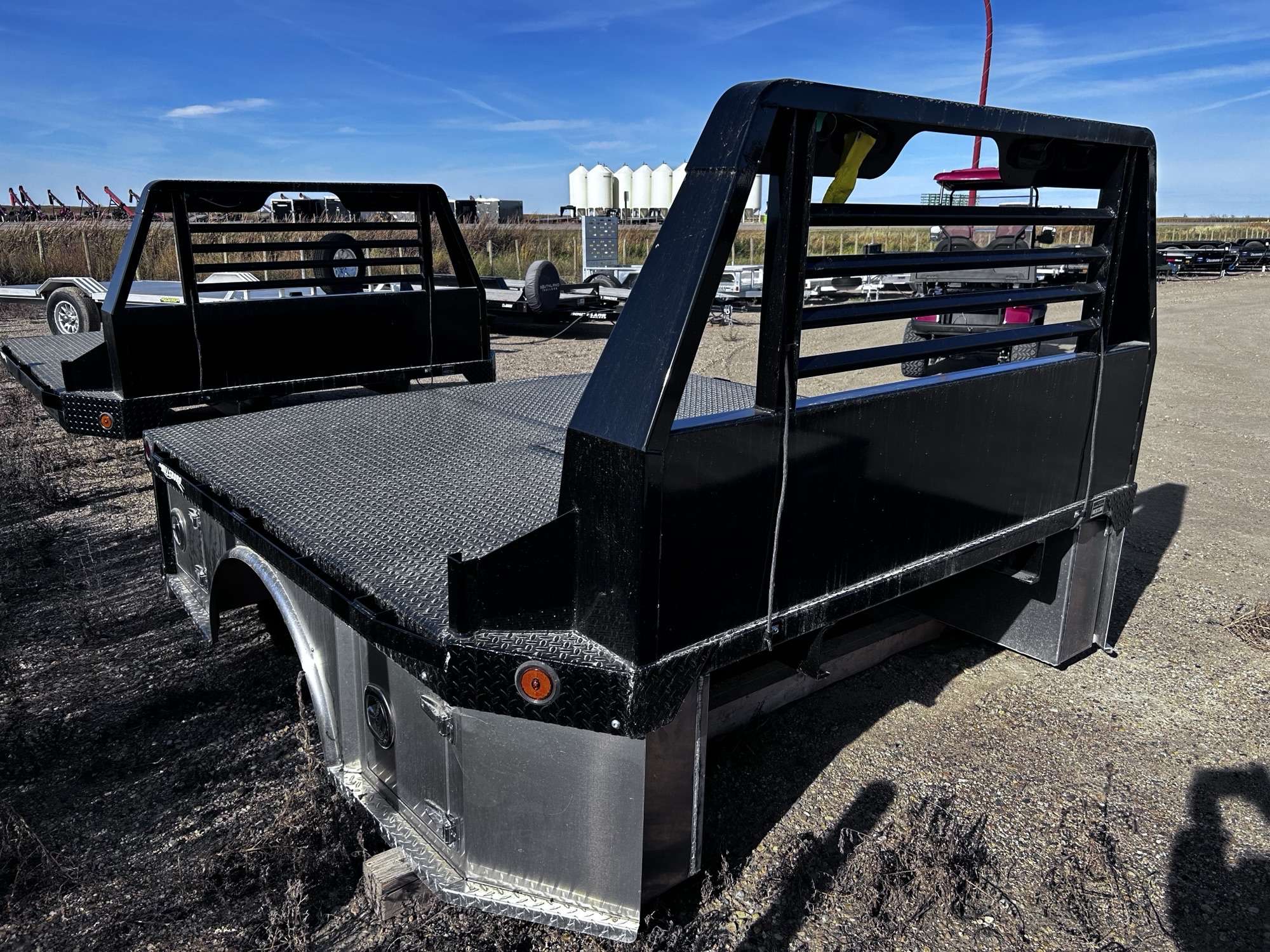 2026 Hillsboro 8'6" Dually Hybrid Truck Deck - Ford