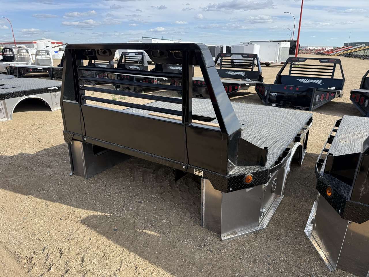 2026 Hillsboro 8'6" Dually Hybrid Truck Deck - RAM