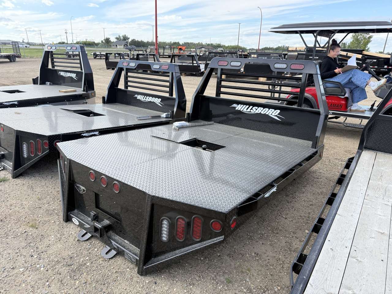 2026 Hillsboro 8'6" Single Flat Truck Deck - Ford